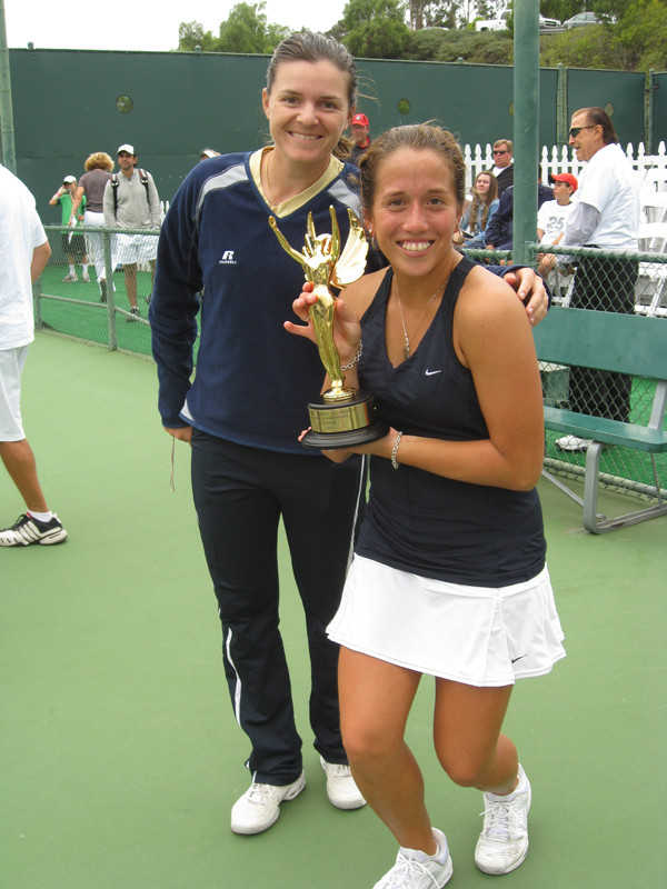 Assistant Coach Anca Dumitrescu with Irina Falconi