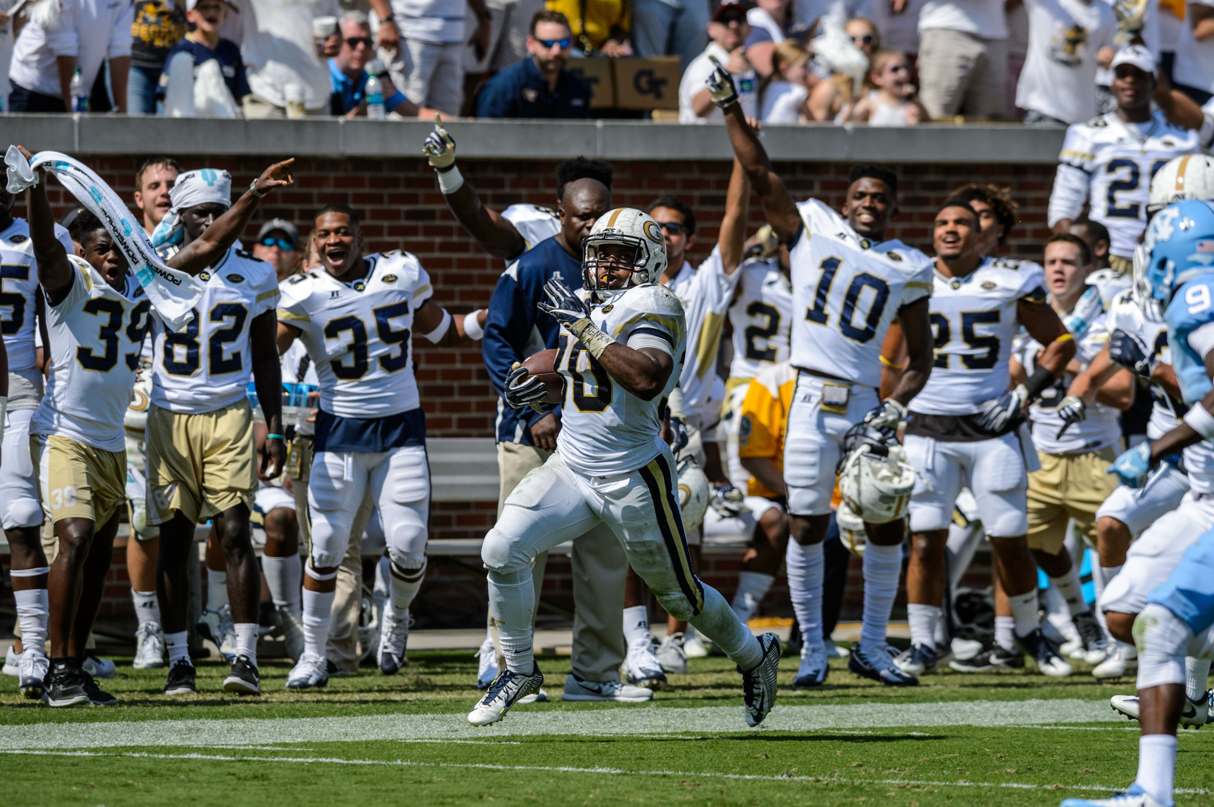 KirVonte Benson (30)