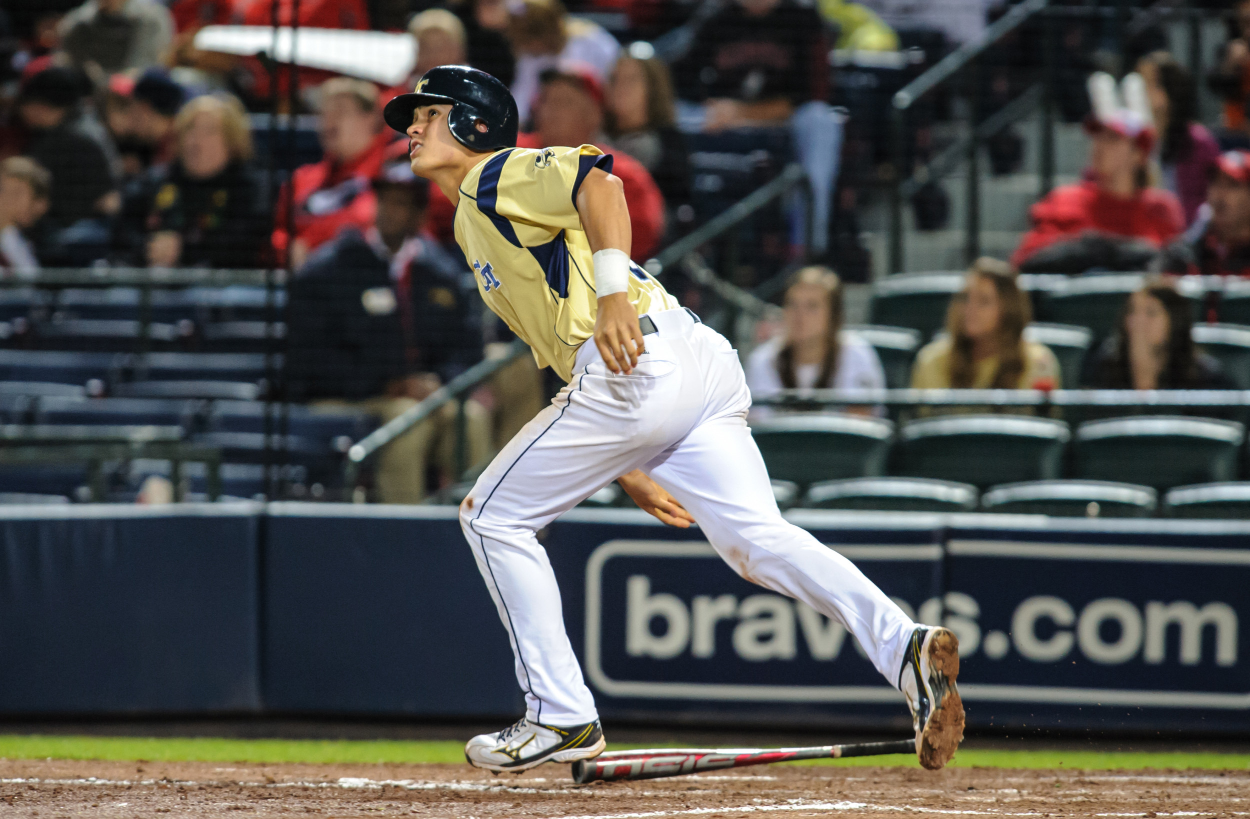 Mott Hyde (3)