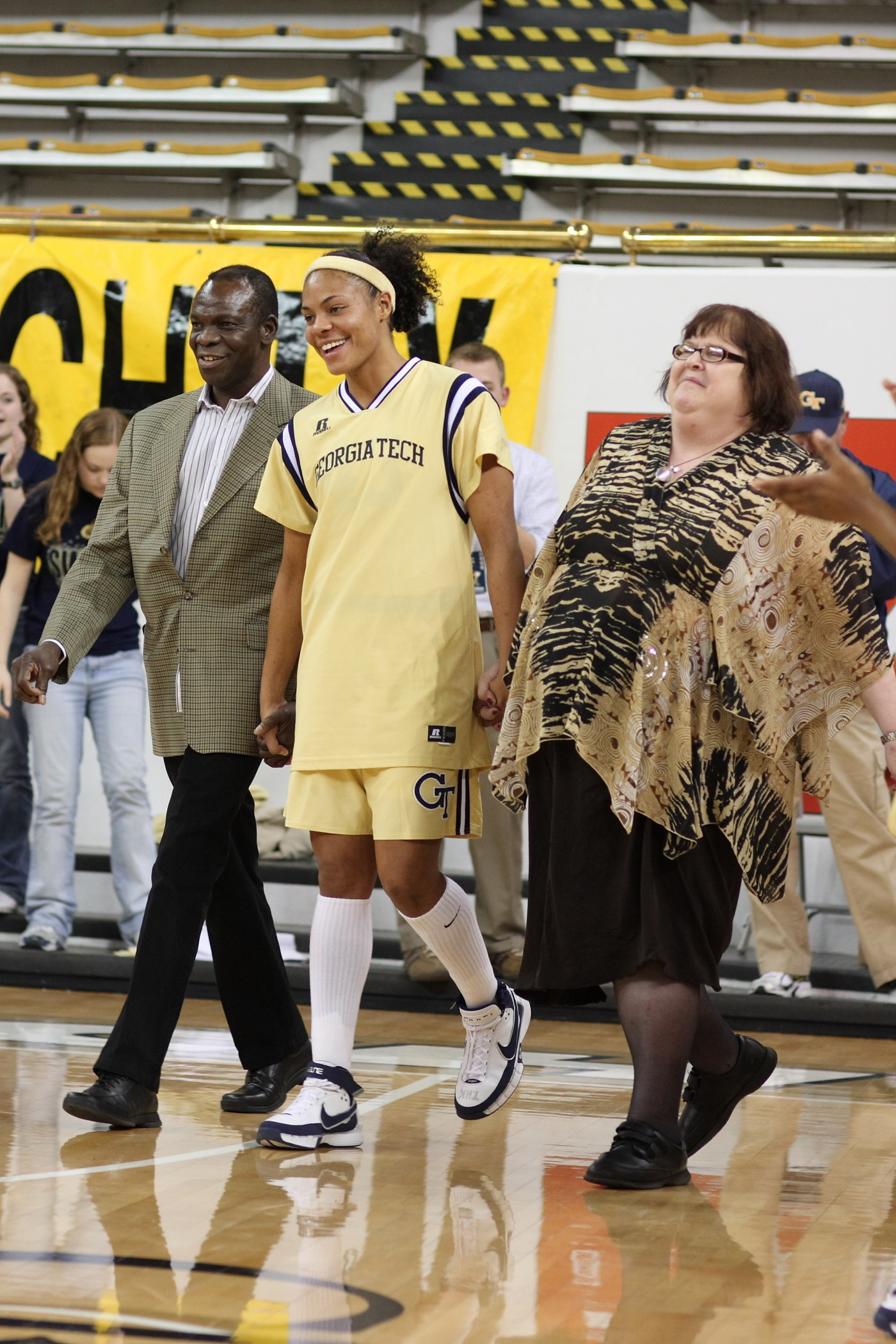 Chioma Nnamaka with parents