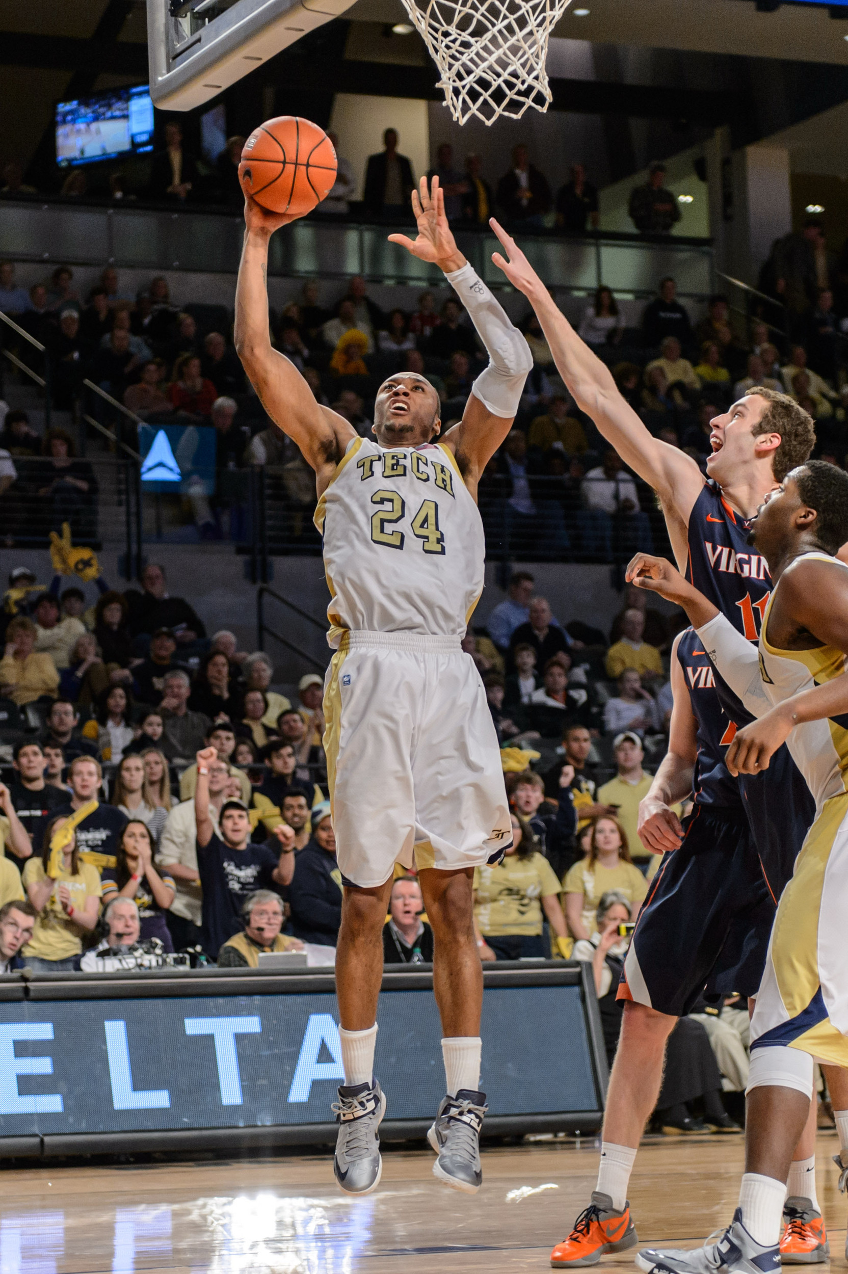 Kammeon Holsey (24)
