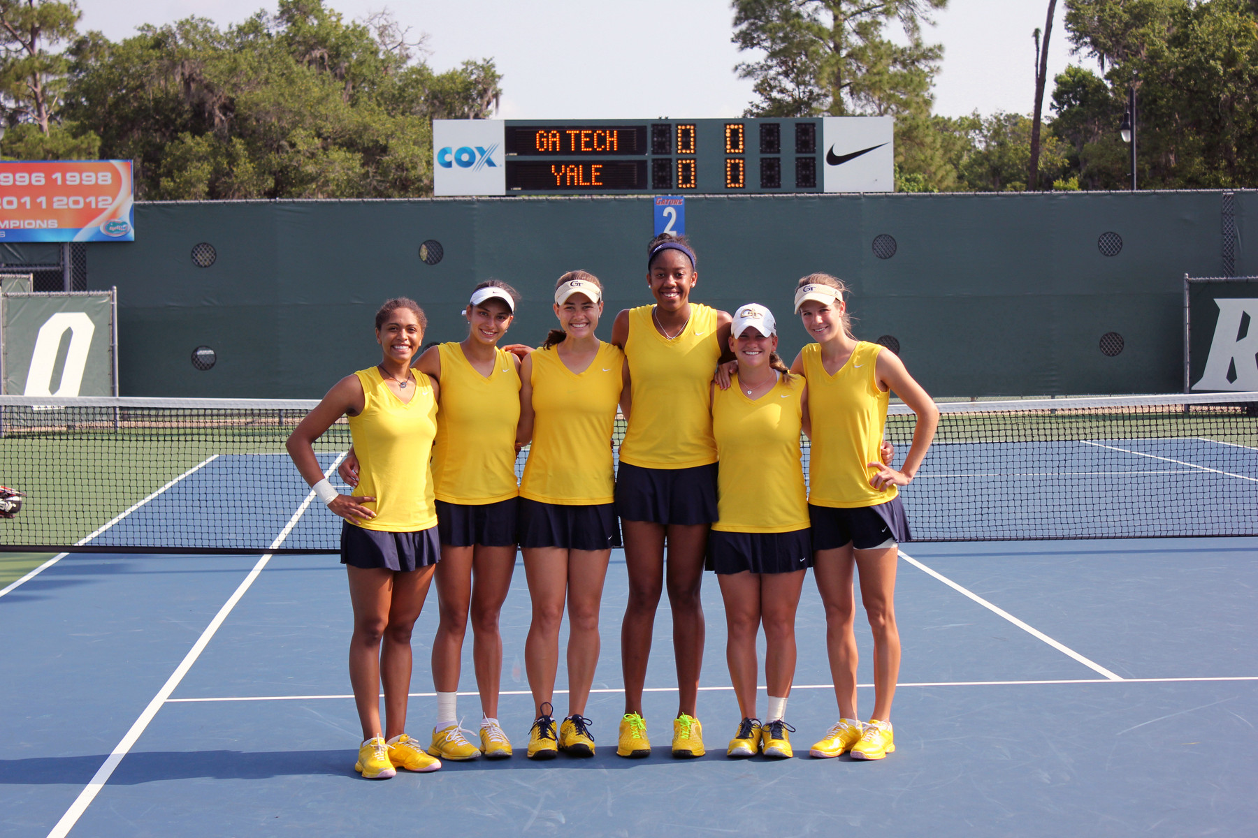 Team lineup before NCAA Tournament First Round