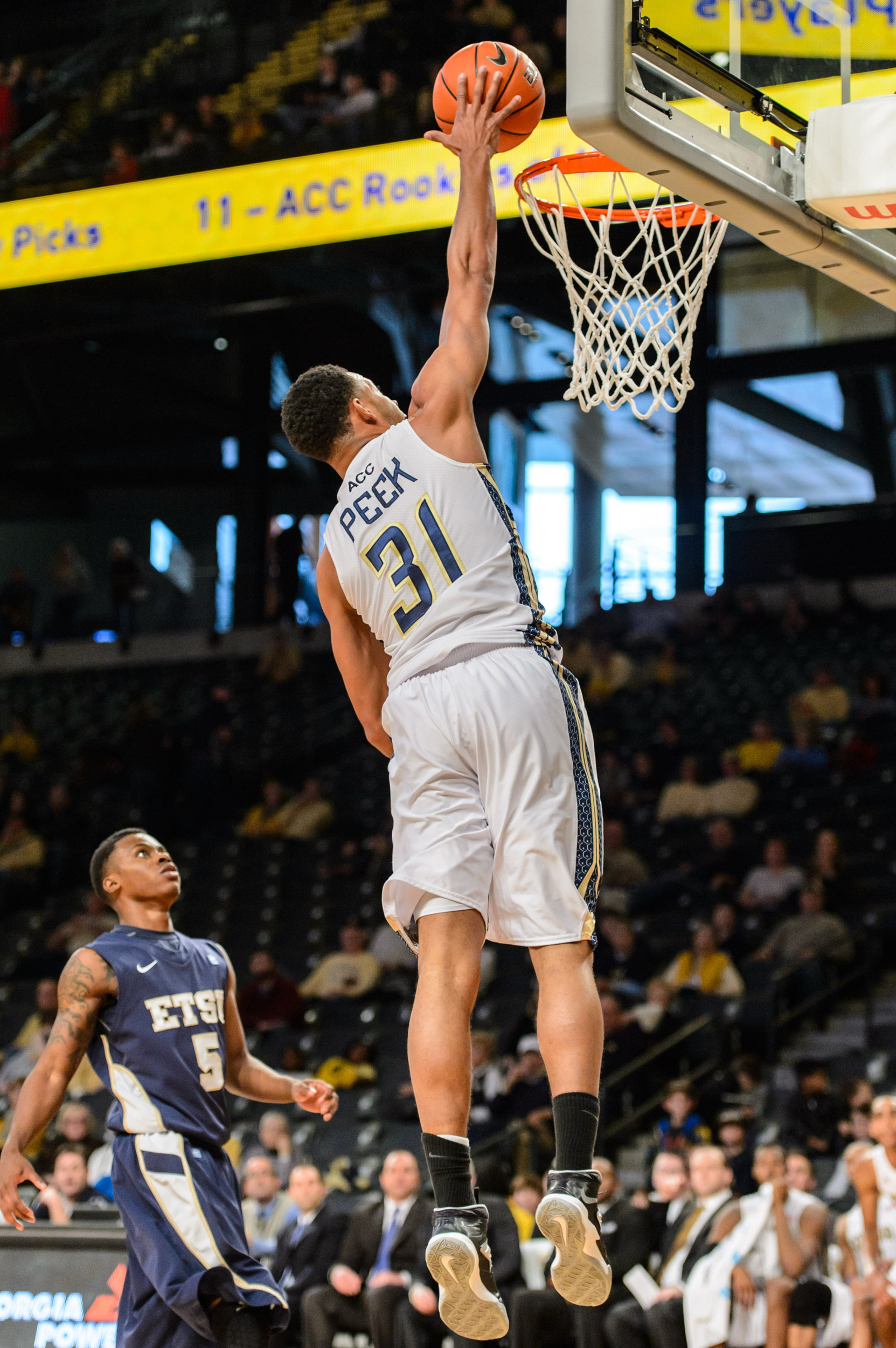 Aaron Peek (31)