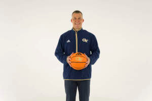 GALLERY: Men’s Basketball Graduates