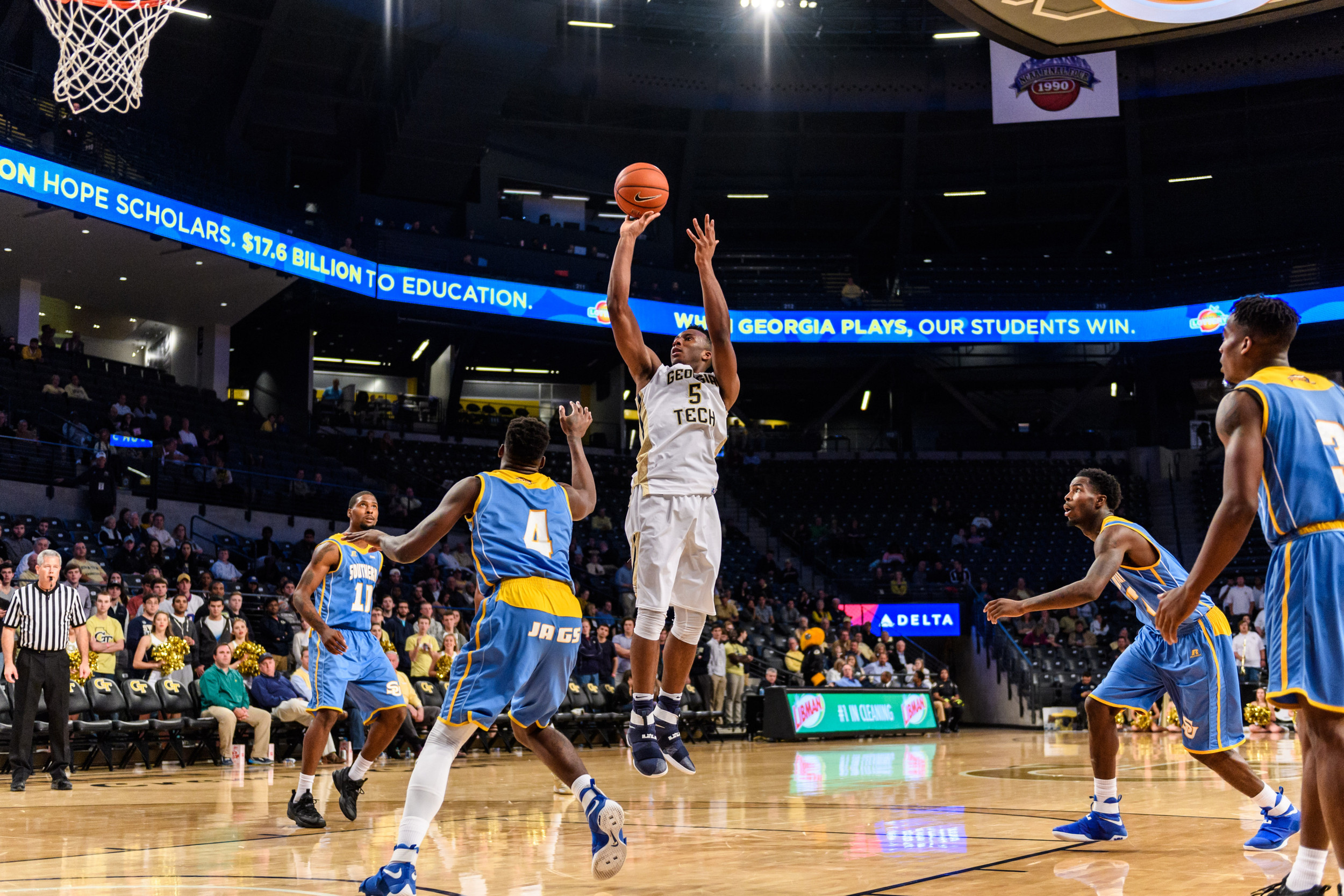 Josh Okogie (5)