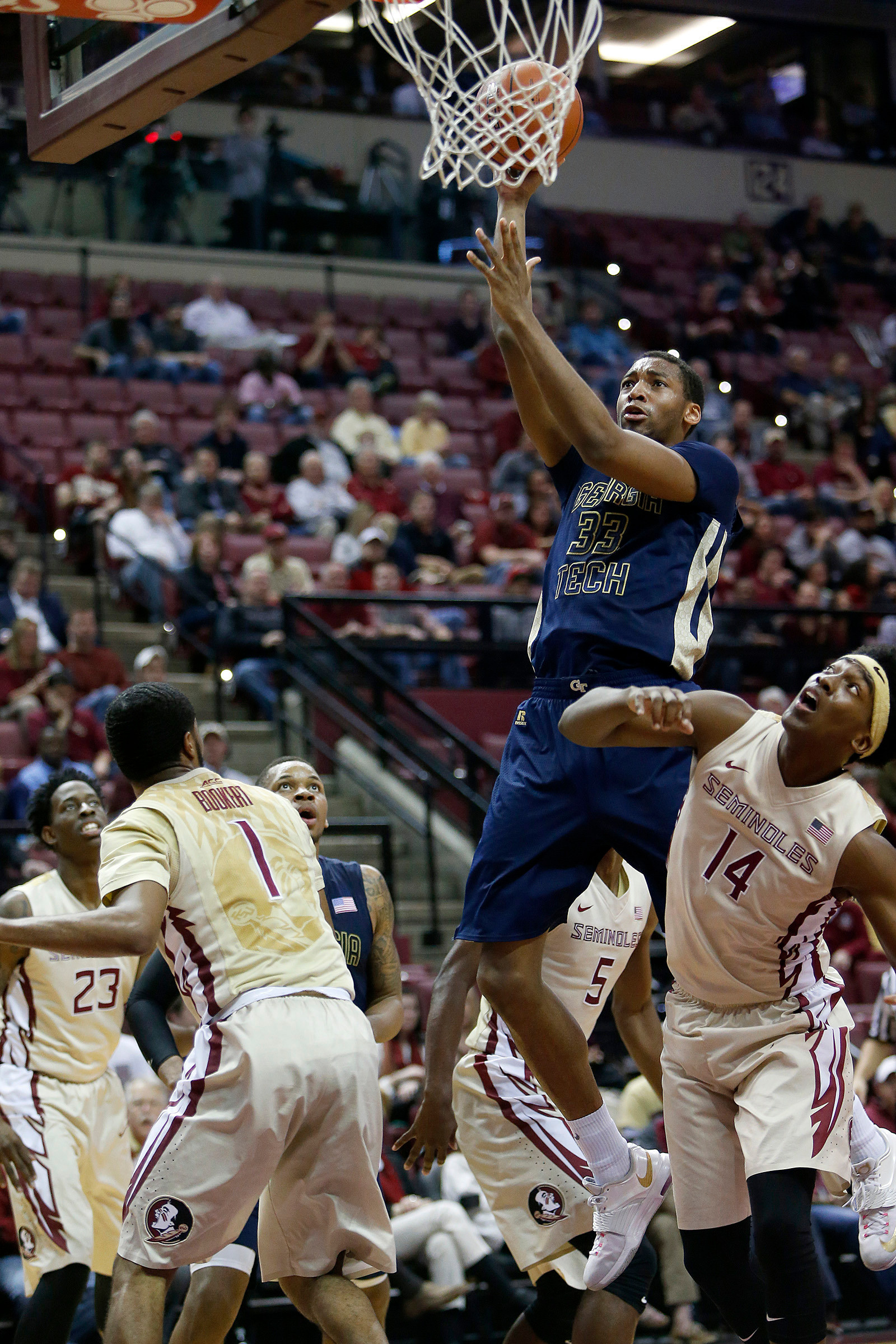 James White shoots against the Florida State Seminoles. Glenn Beil-USA TODAY Sports