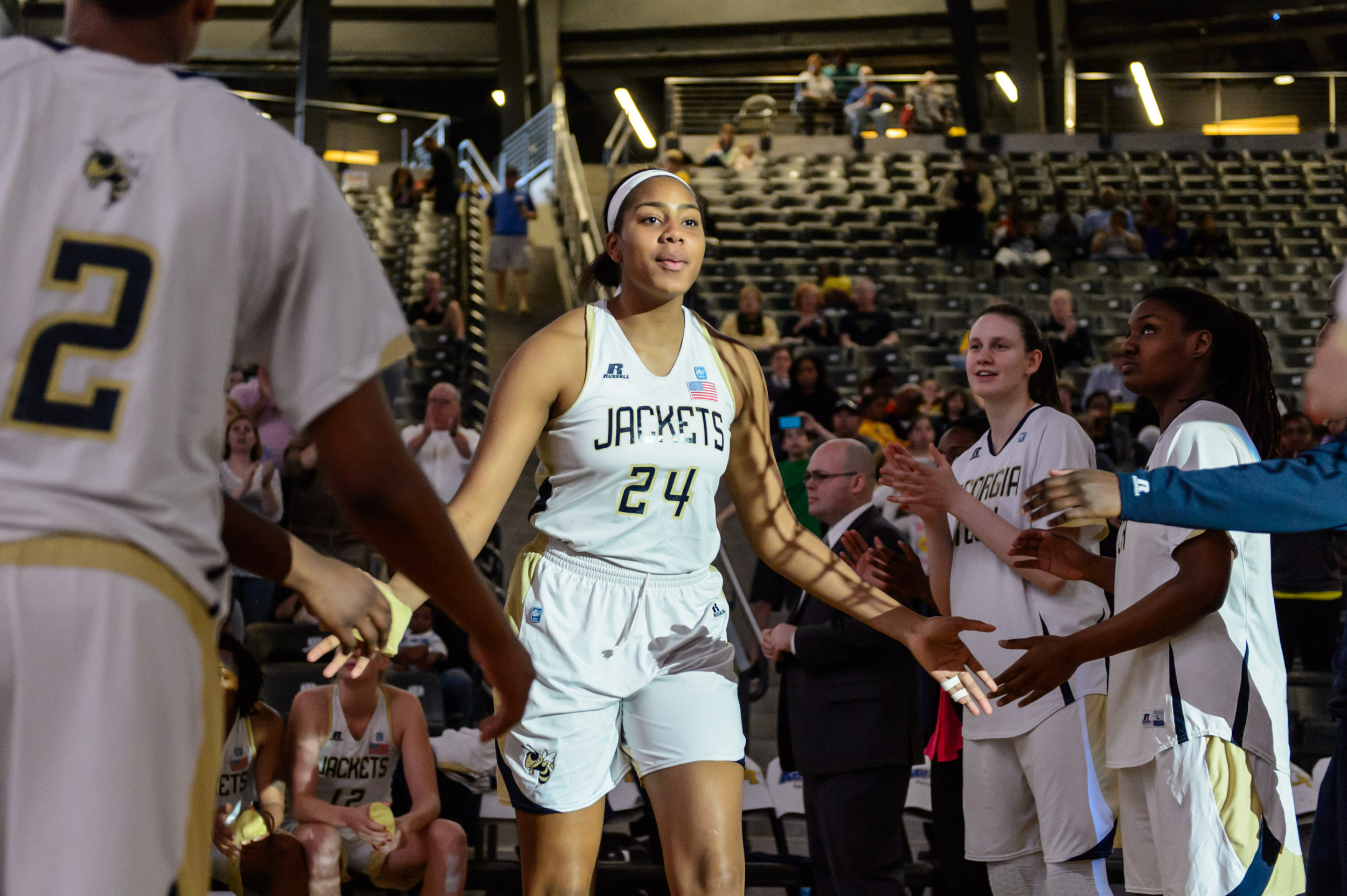 Shayla Bivins (24)