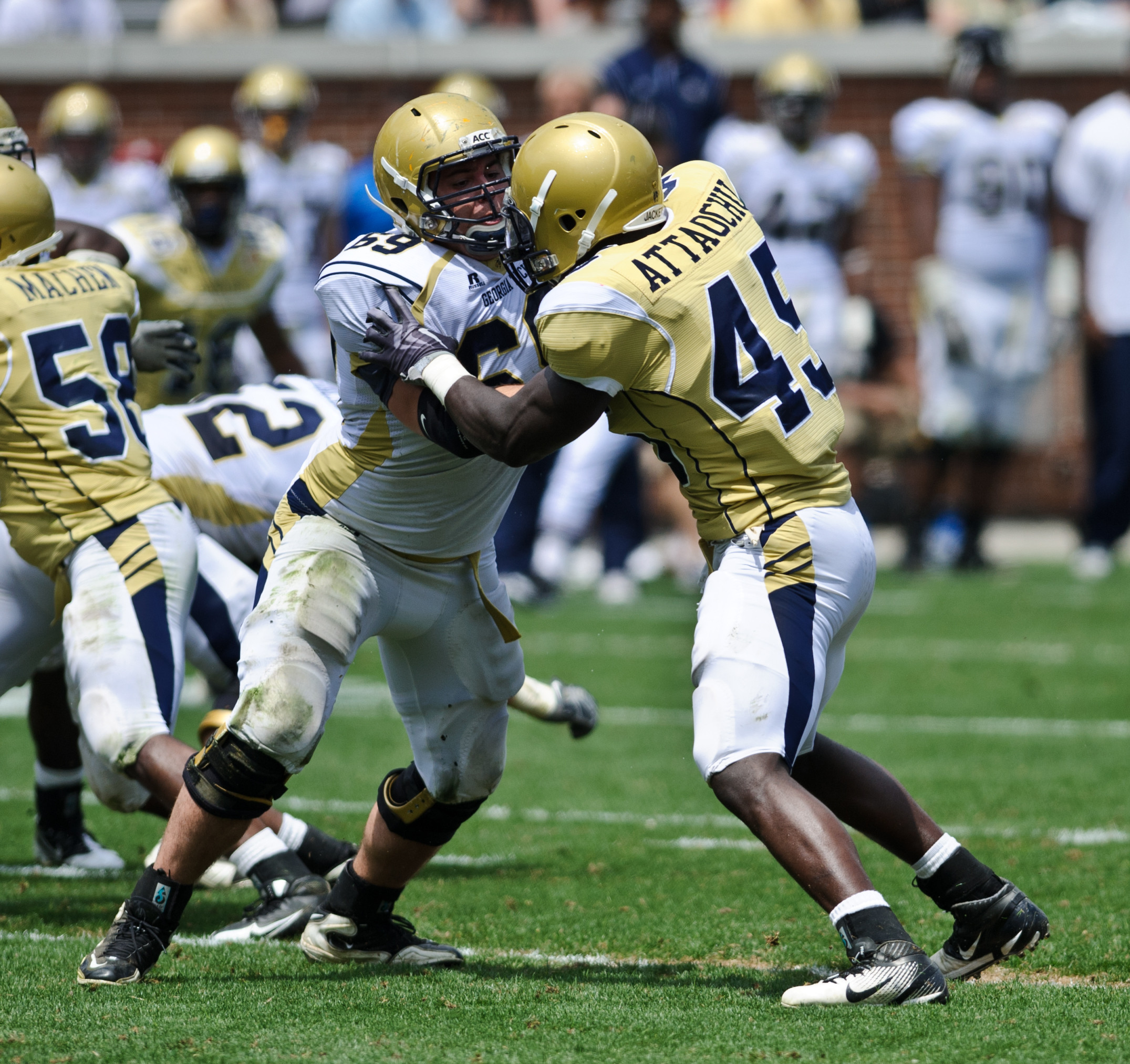 Jeremiah Attaochu (45), Tyler Kidney (69)