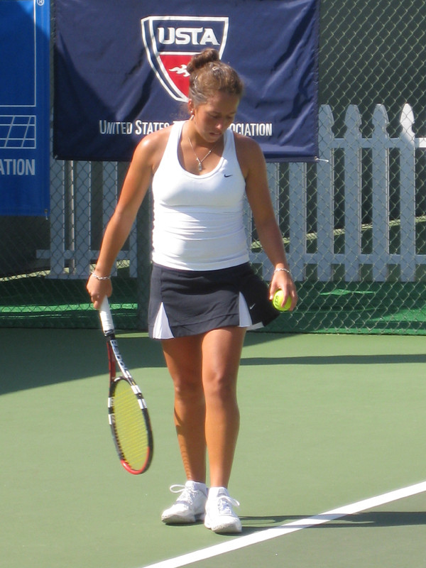 Irina Falconi