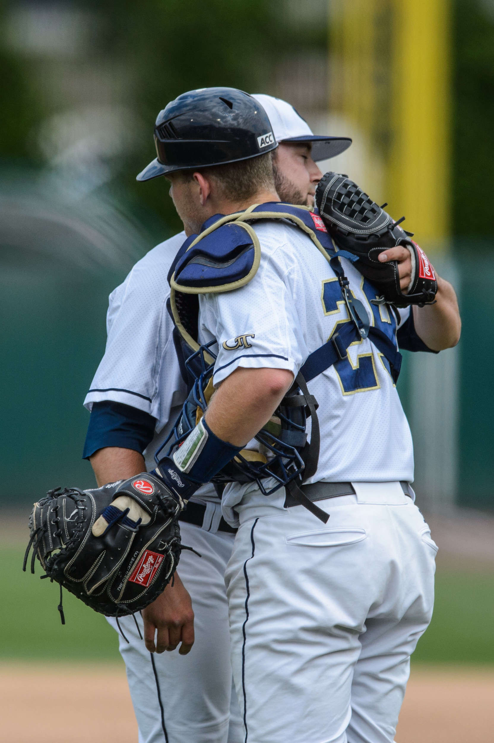Mitch Earnest (29), Dusty Isaacs (28)