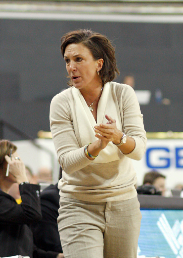 Head Coach MaChelle Joseph
