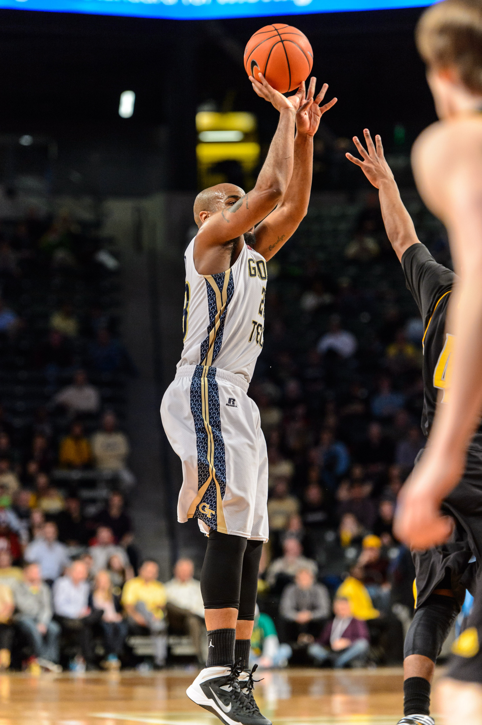 Trae Golden (23)