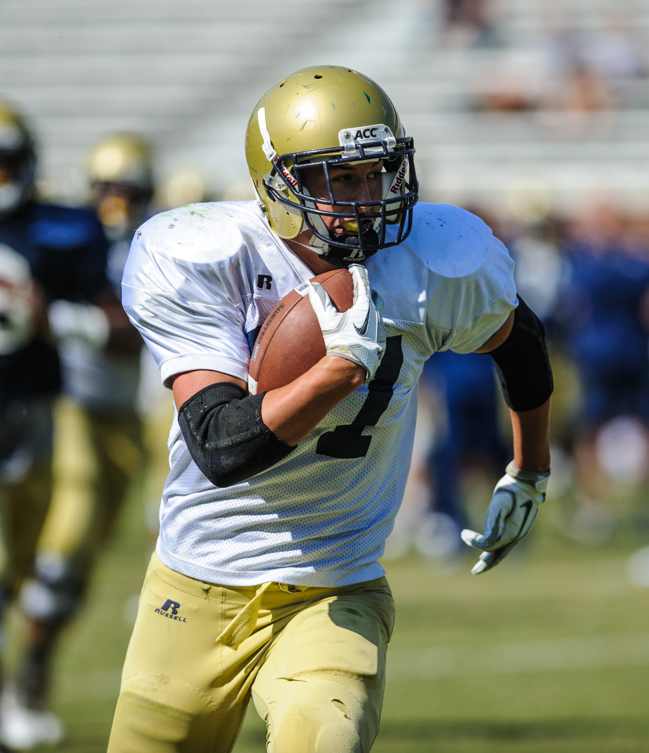 Zach Laskey (37)