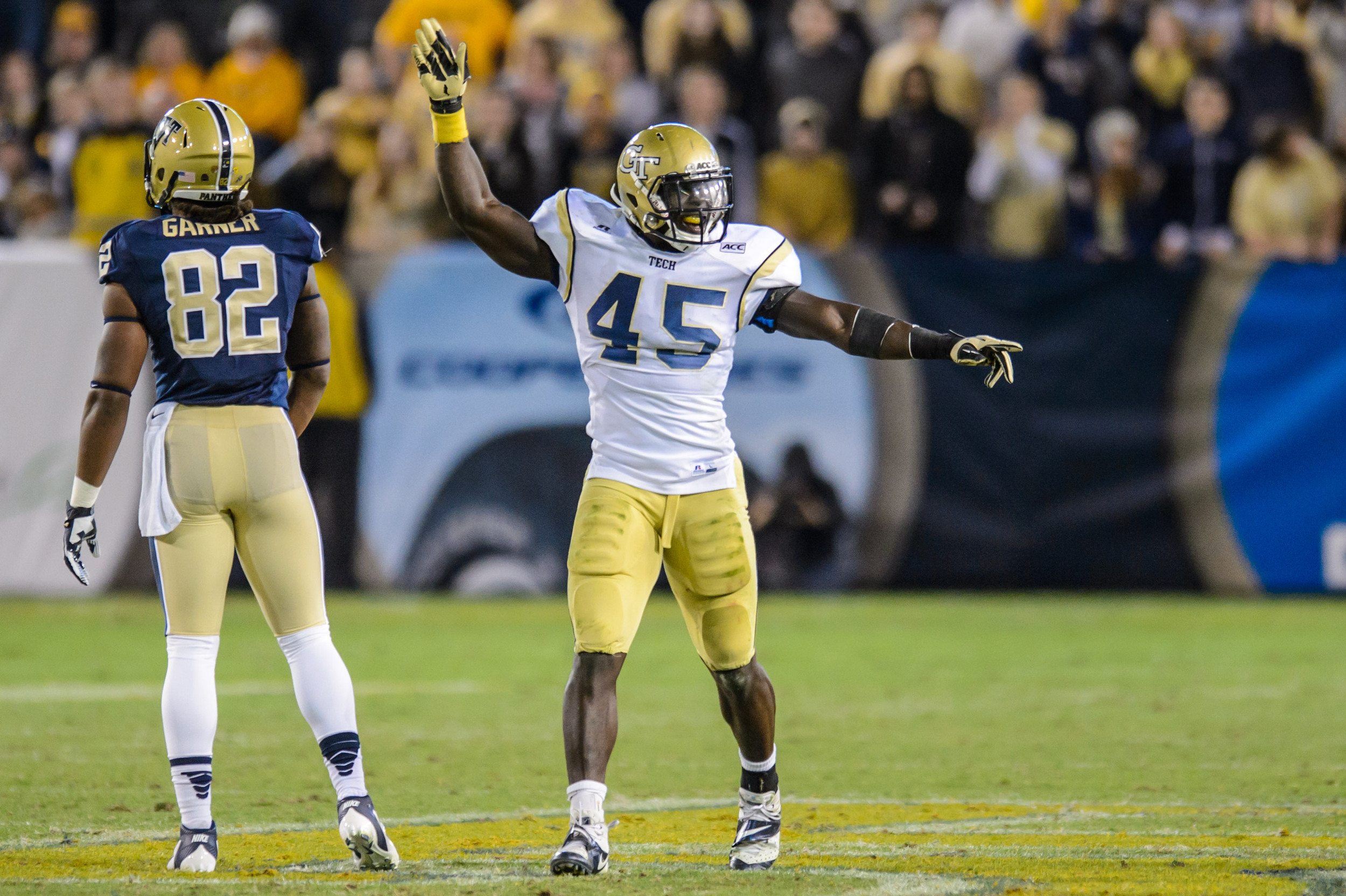 Jeremiah Attaochu (45)