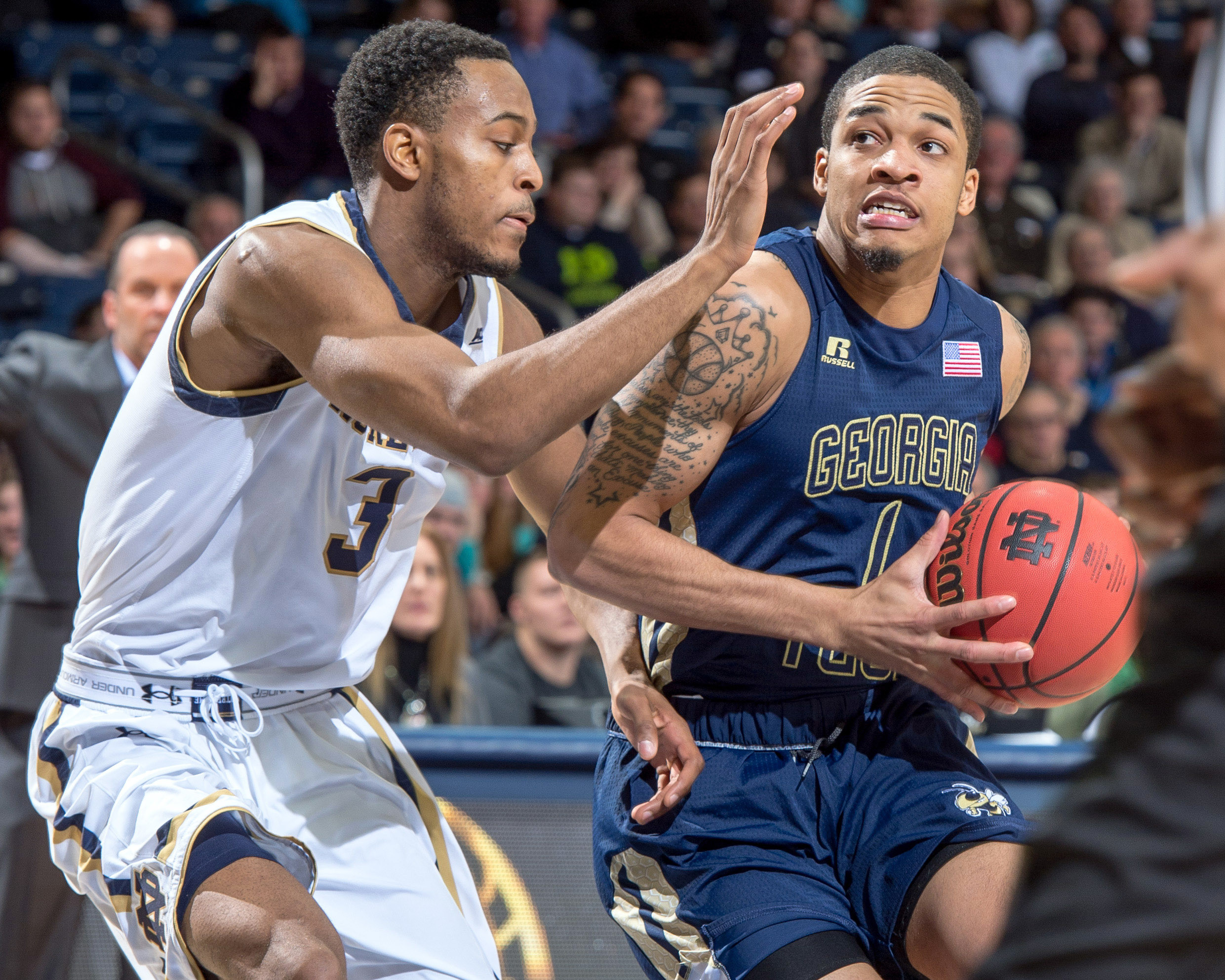 Tadric Jackson drives to the basket as Notre Dame Fighting Irish forward V.J. Beachem (3) defends in the first half. -USA TODAY Sports
