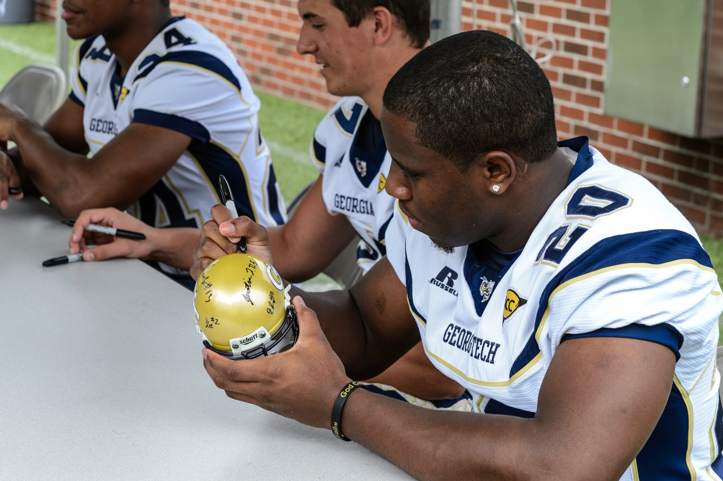 Yellow Jacket Fan Day