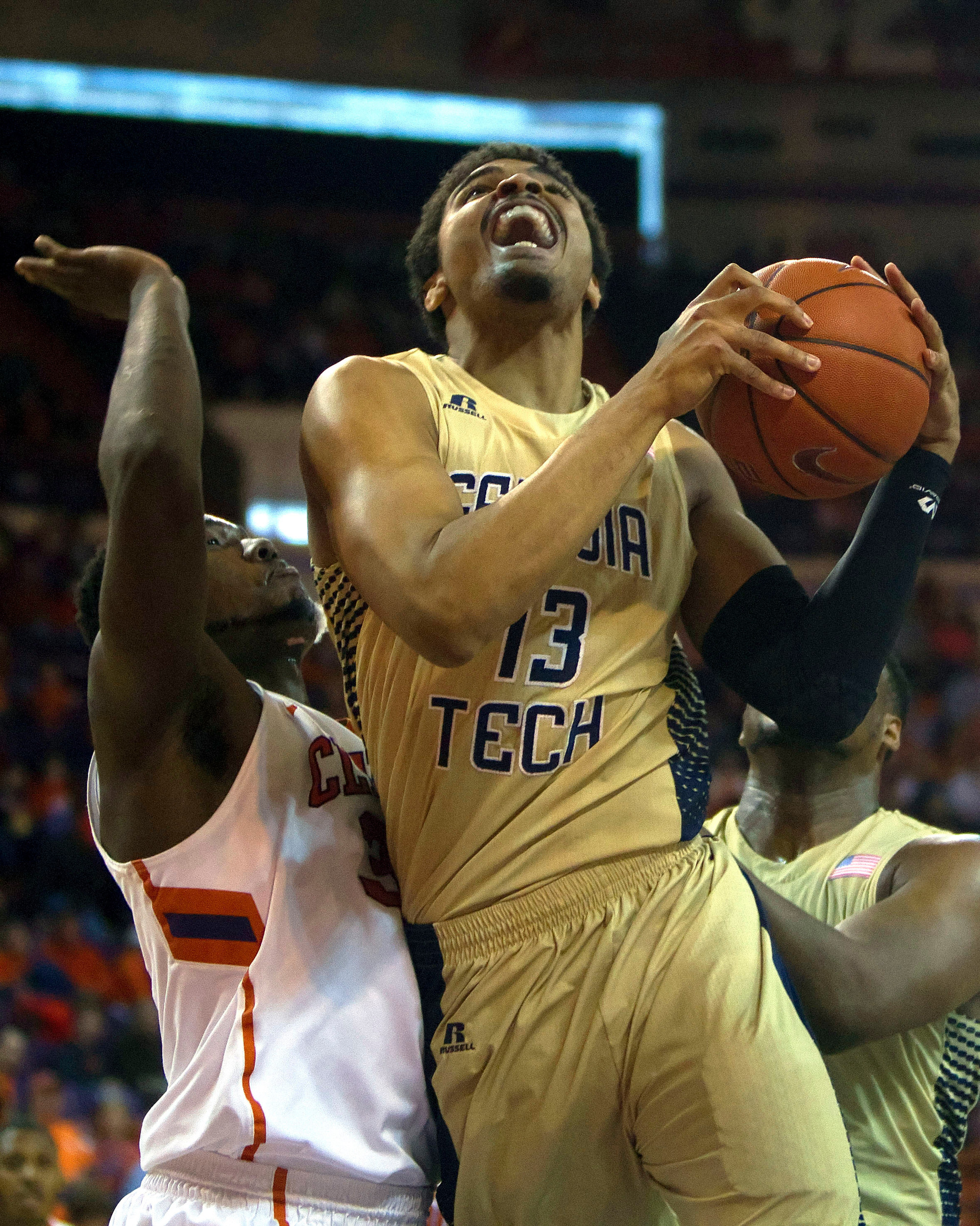 Georgia Tech forward Robert Sampson (13) attempts to go in for the layup (Joshua S. Kelly-USA TODAY Sports)