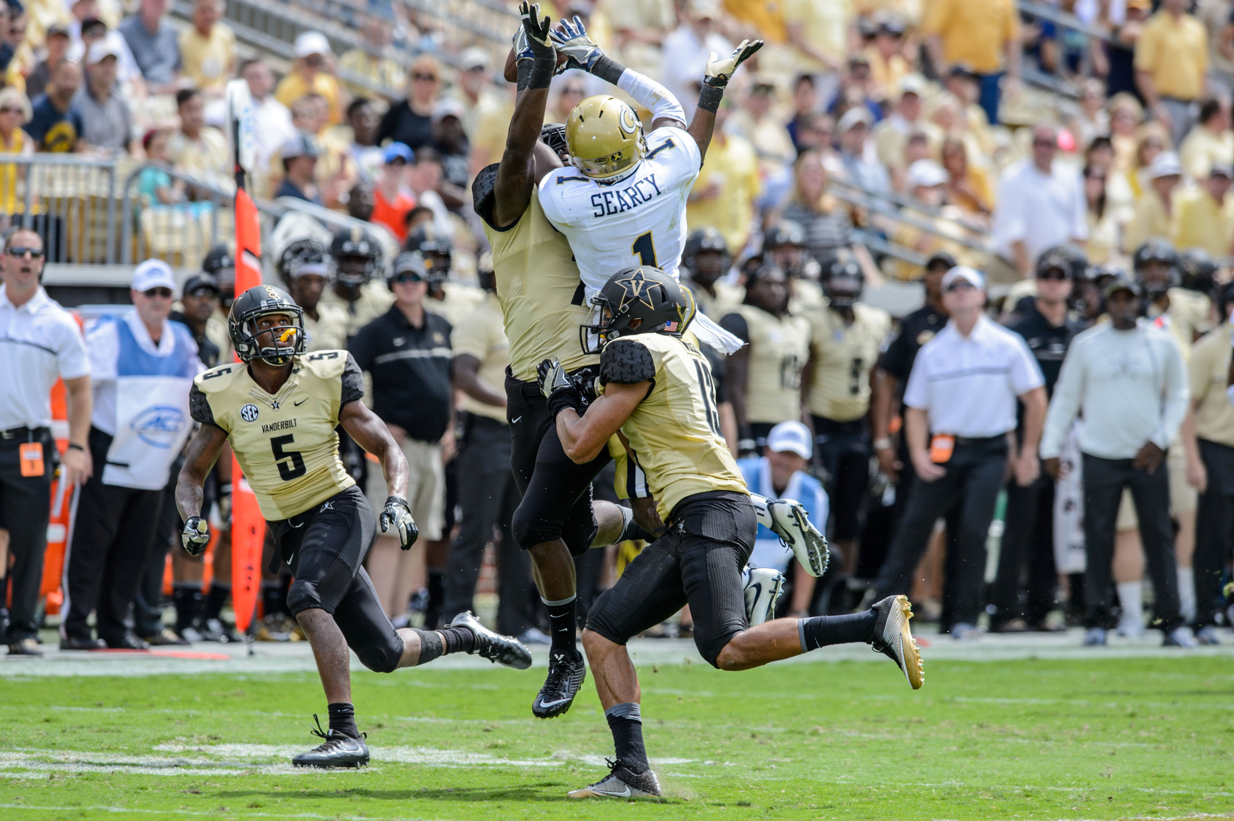 Qua Searcy (1)