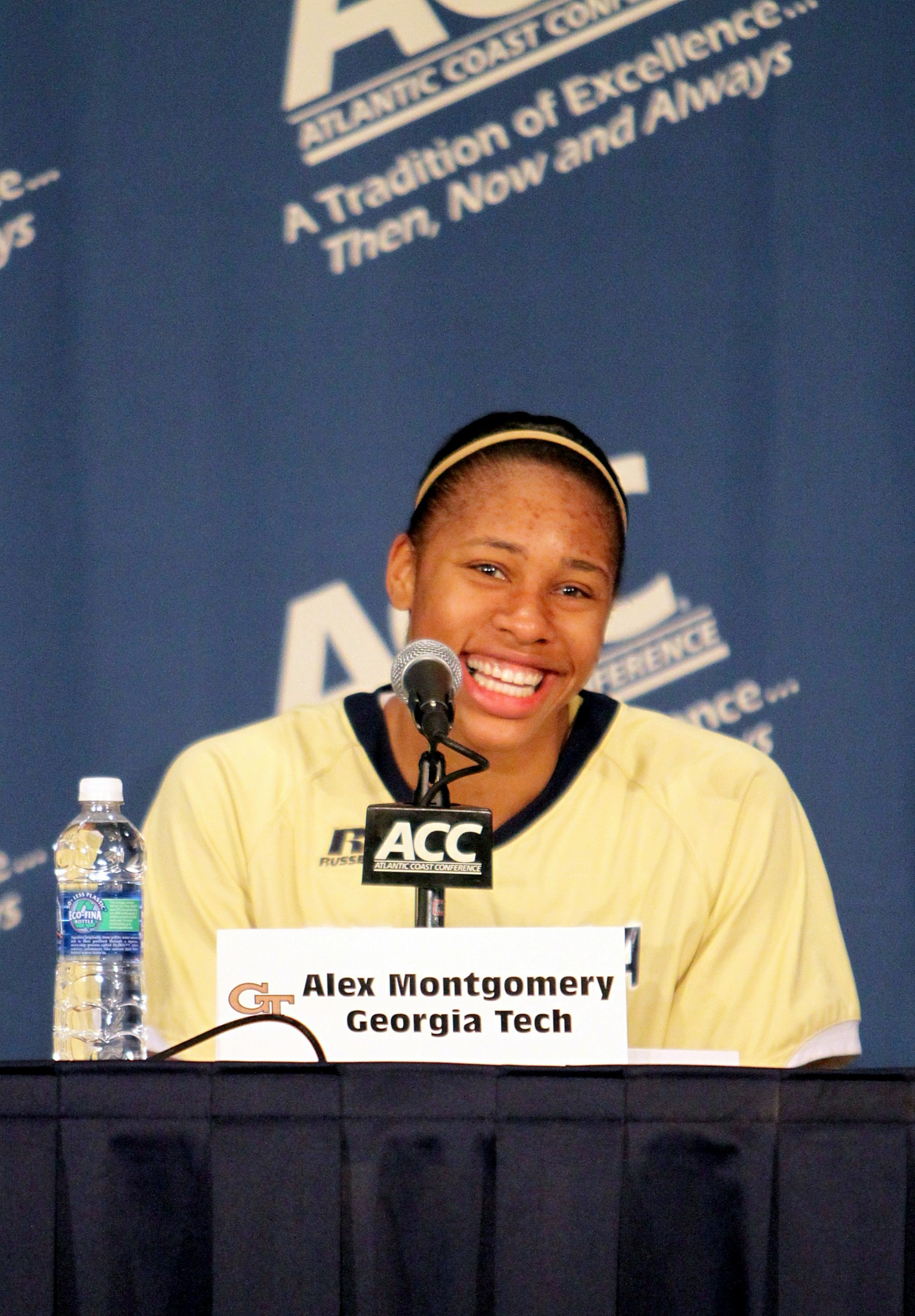 Alex Montgomery talks to media in postgame press conference