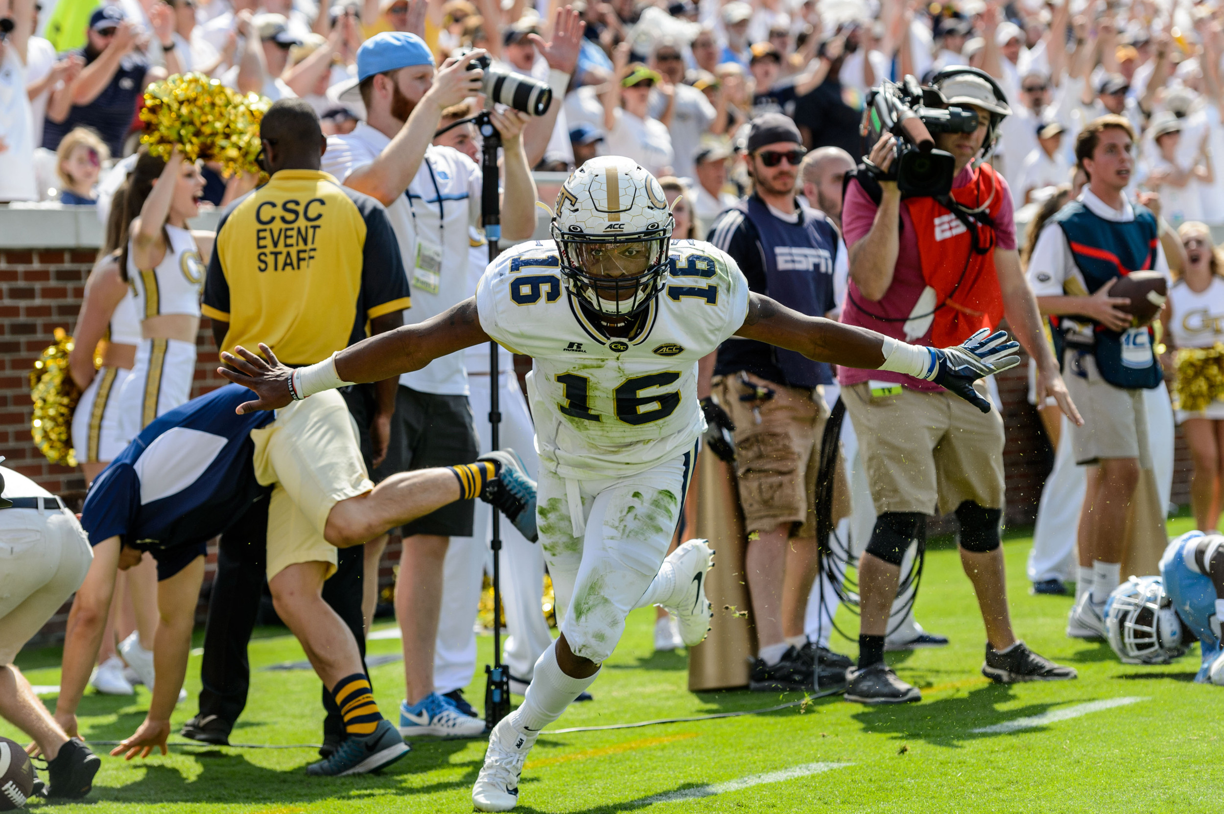 TaQuon Marshall (16)