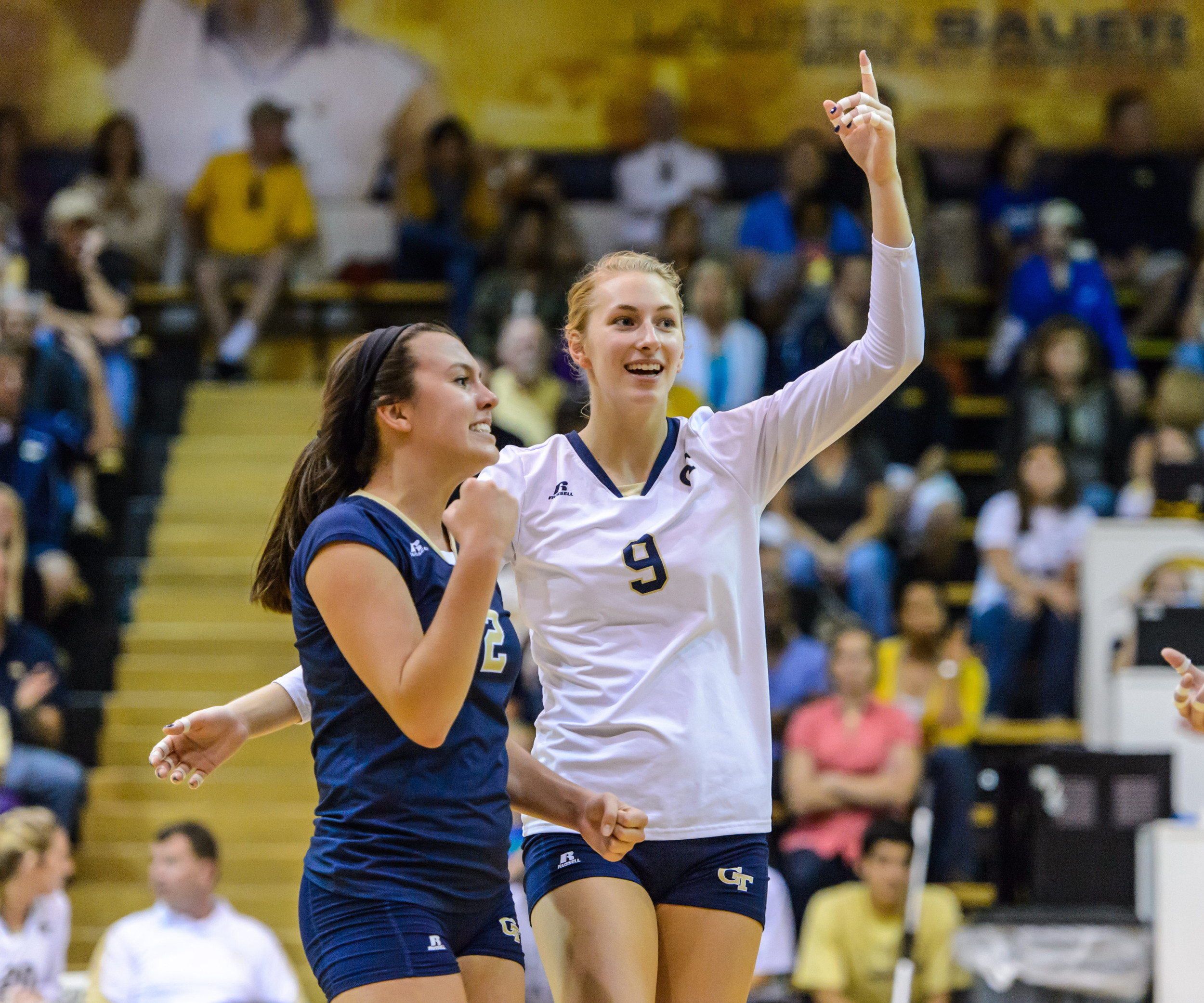 London Ackermann (2), Courtney Felinski (9)