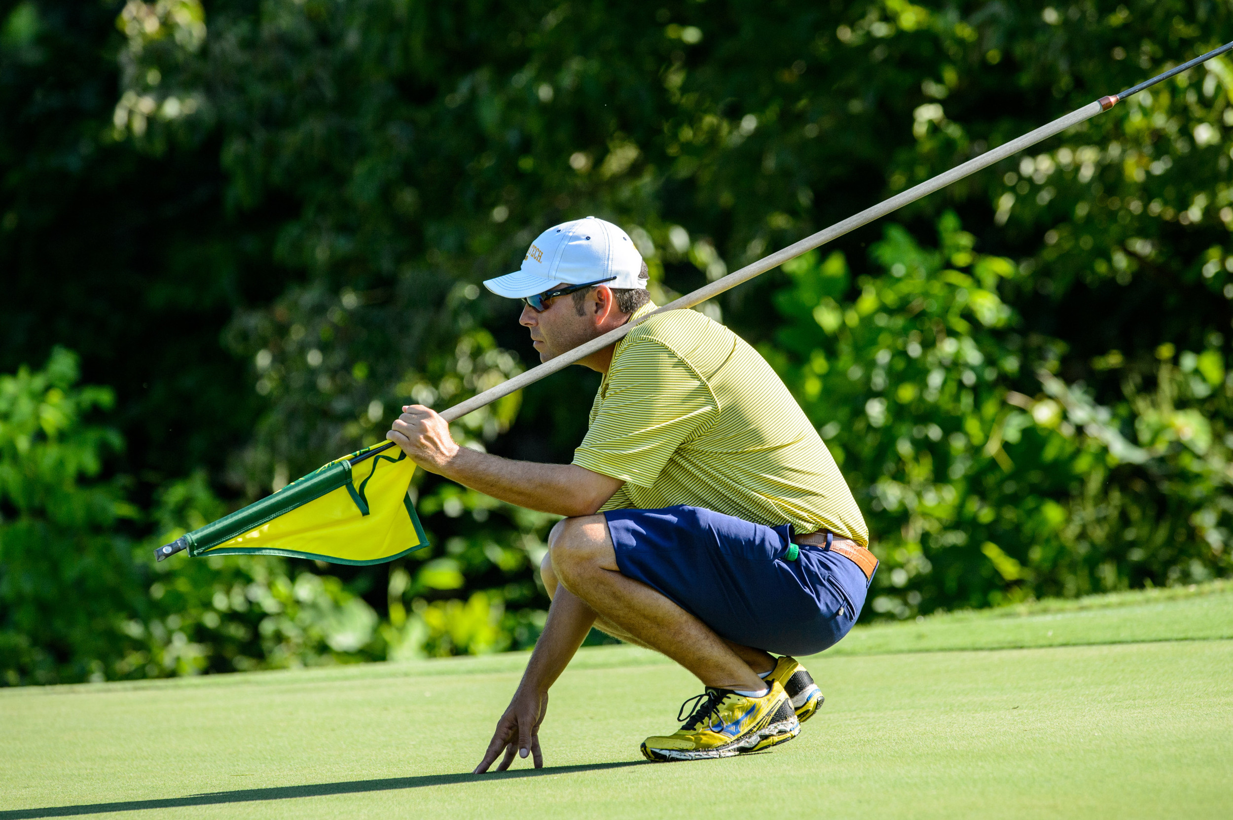 Associate Coach Brennan Webb during the final round of the Carpet Capital Collegiate, September 7, 2014