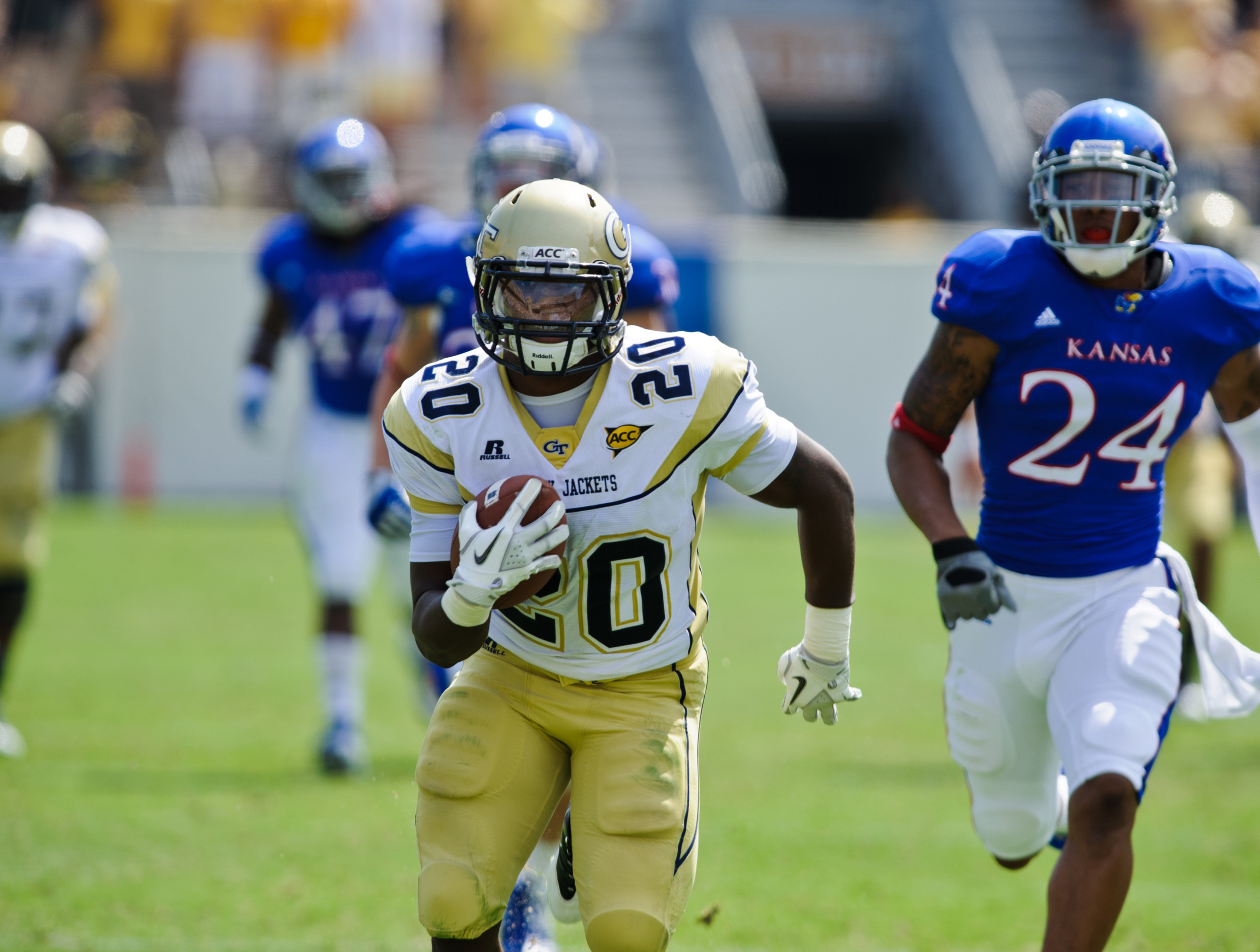 Roddy Jones (20)