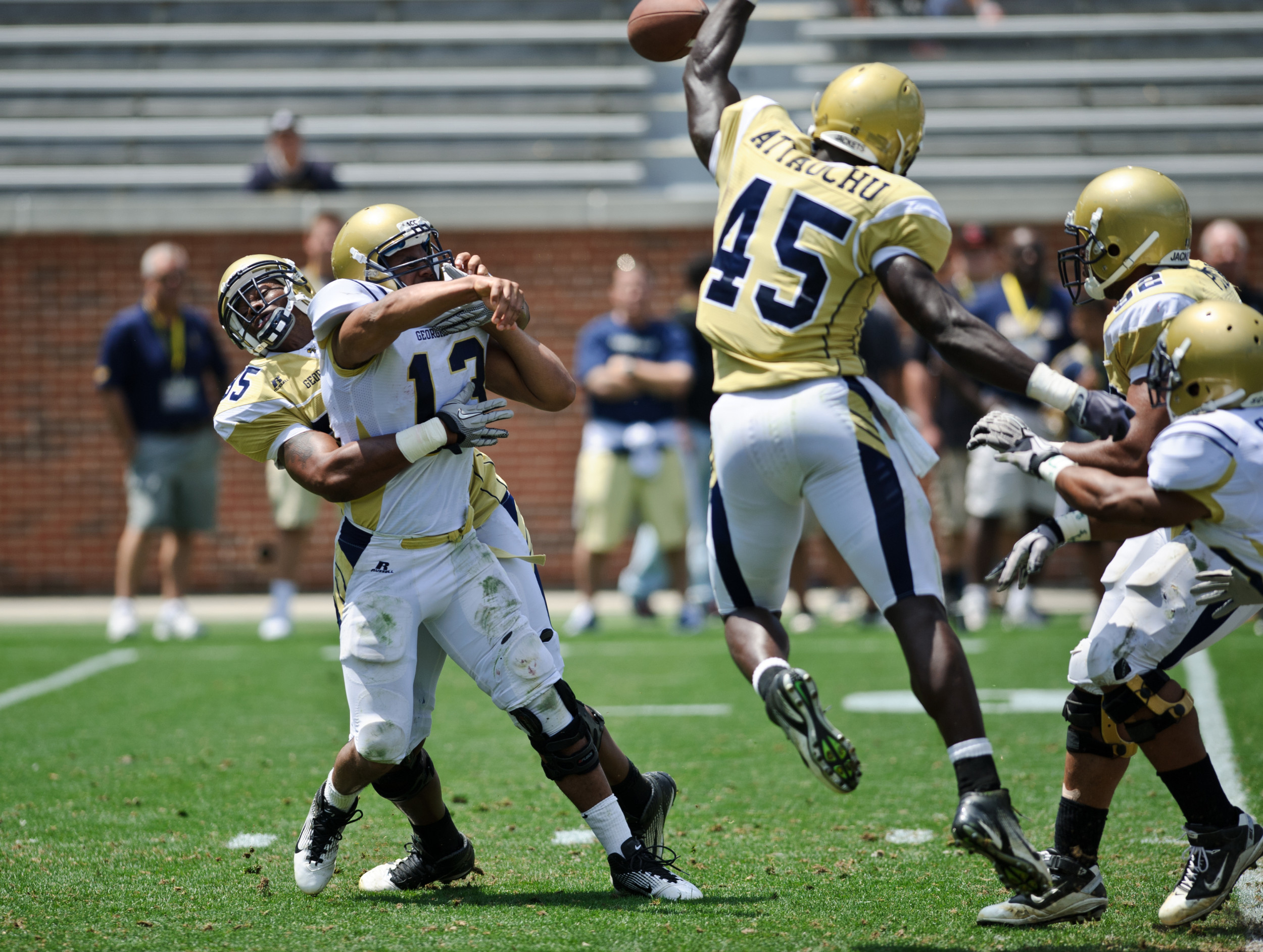 Jeremiah Attaochu (45), Christopher Crenshaw (95), Tevin Washington (13)