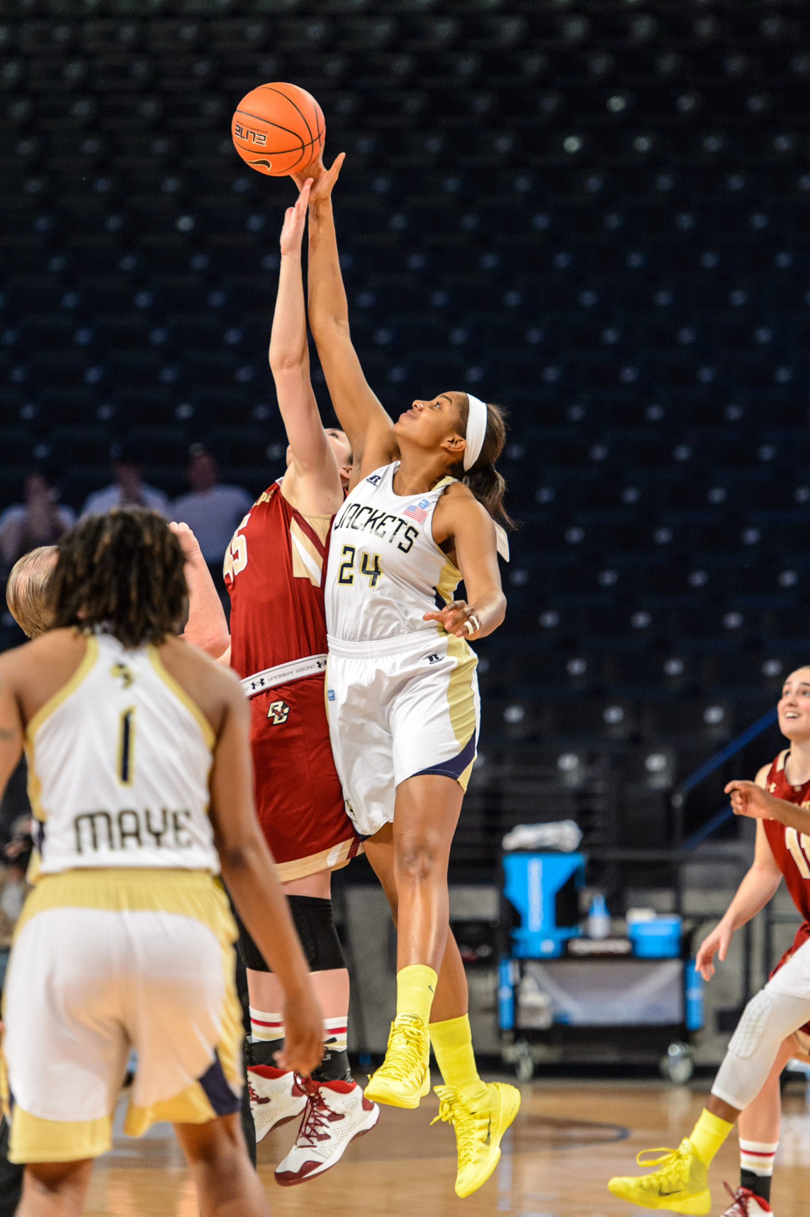 Shayla Bivins (24)