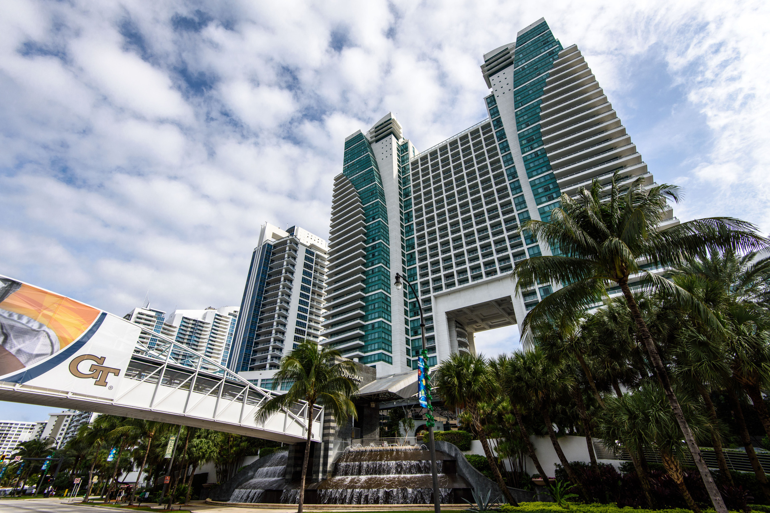 The Yellow Jackets are staying at the Diplomat Resort and Spa in Hollywood