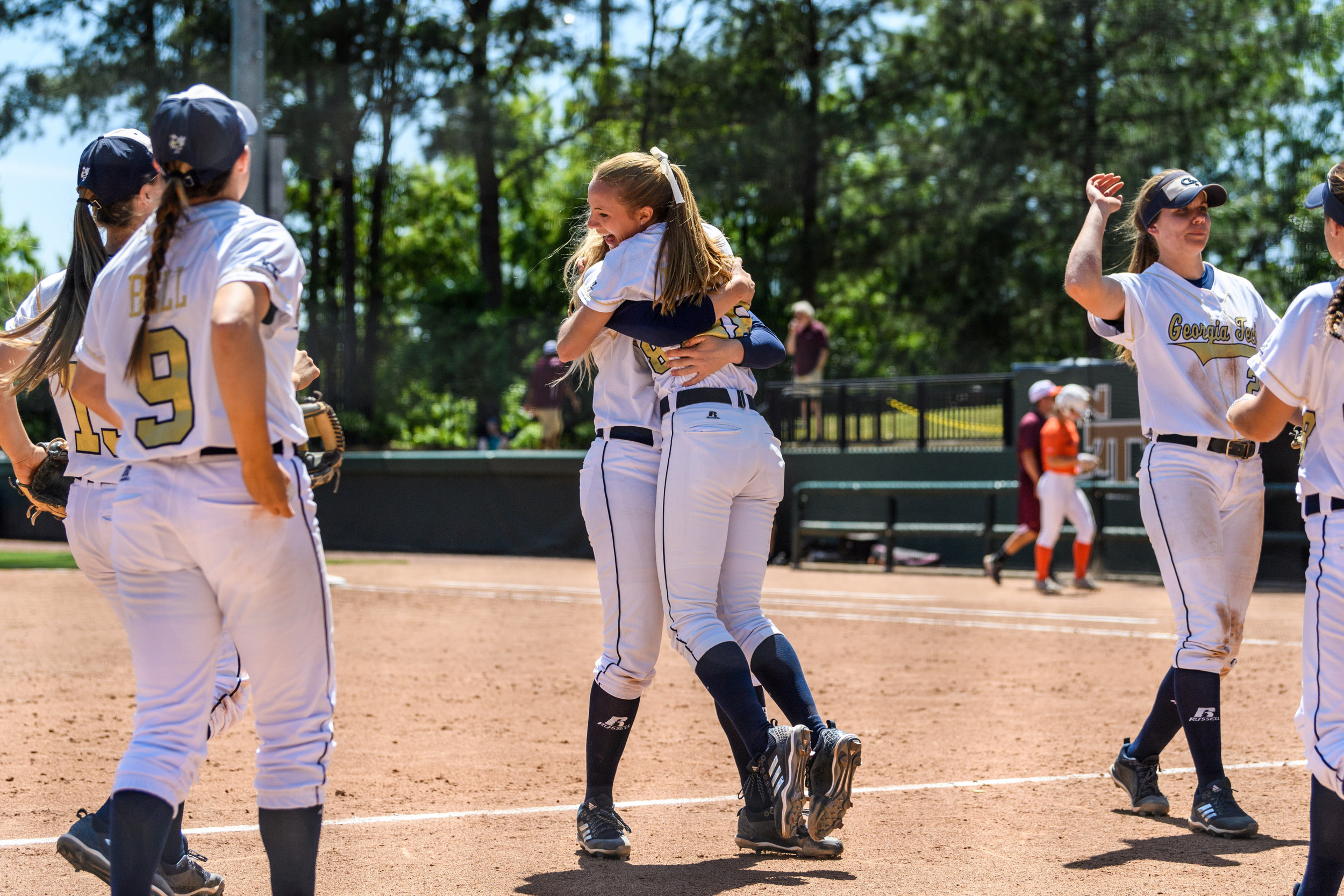 Emily Anderson (88), Brooke Barfield (5)