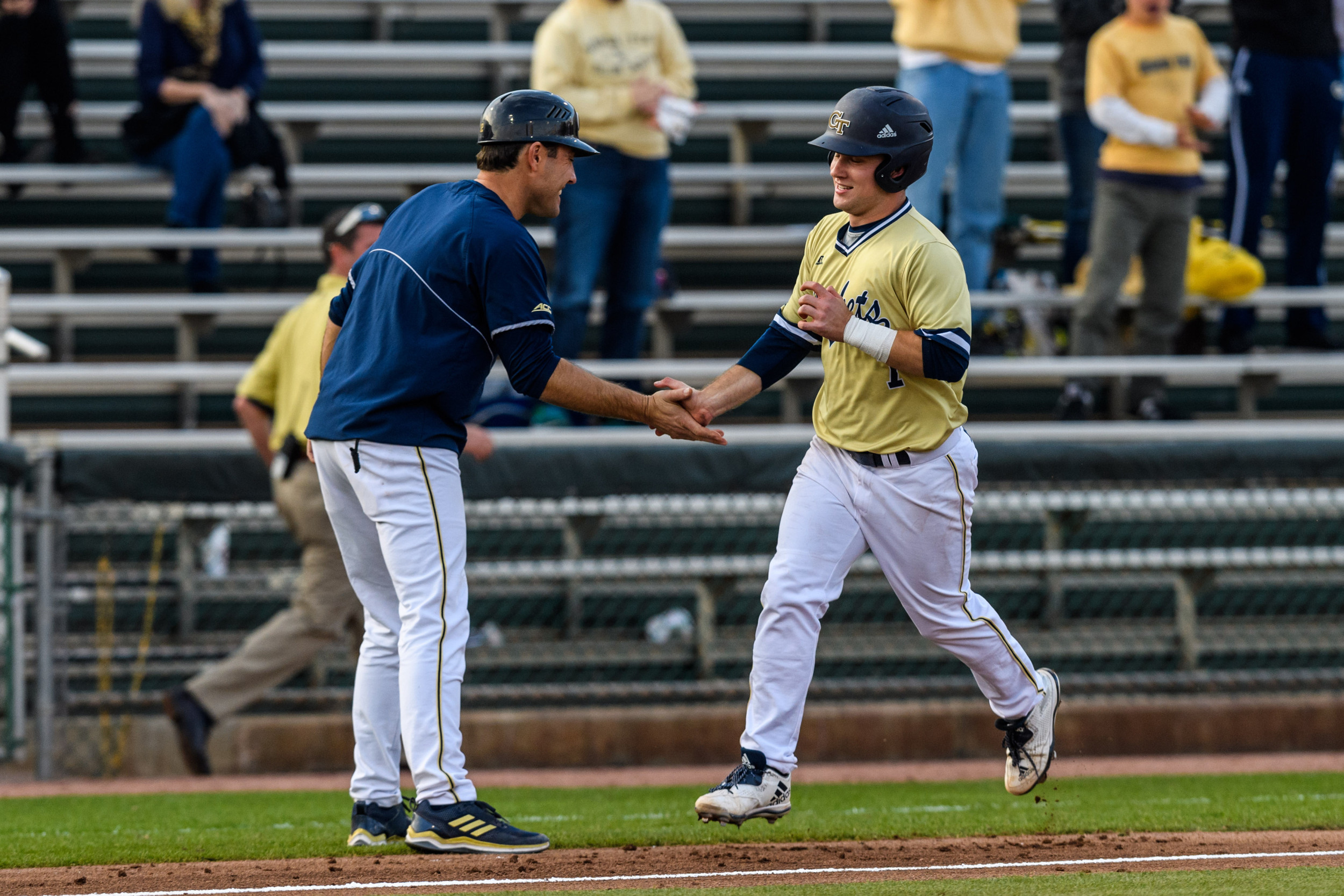 Assistant Coach Mike Nickeas (12), Luke Waddell (7)