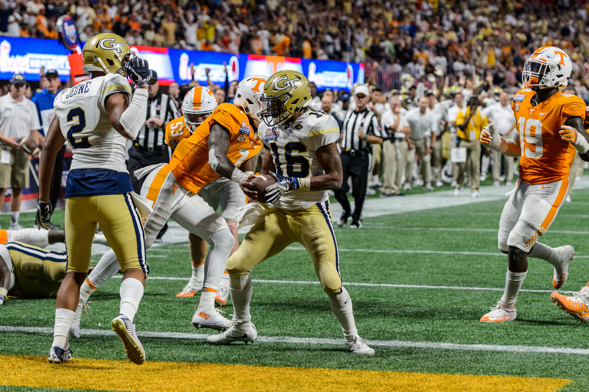 TaQuon Marshall (16)