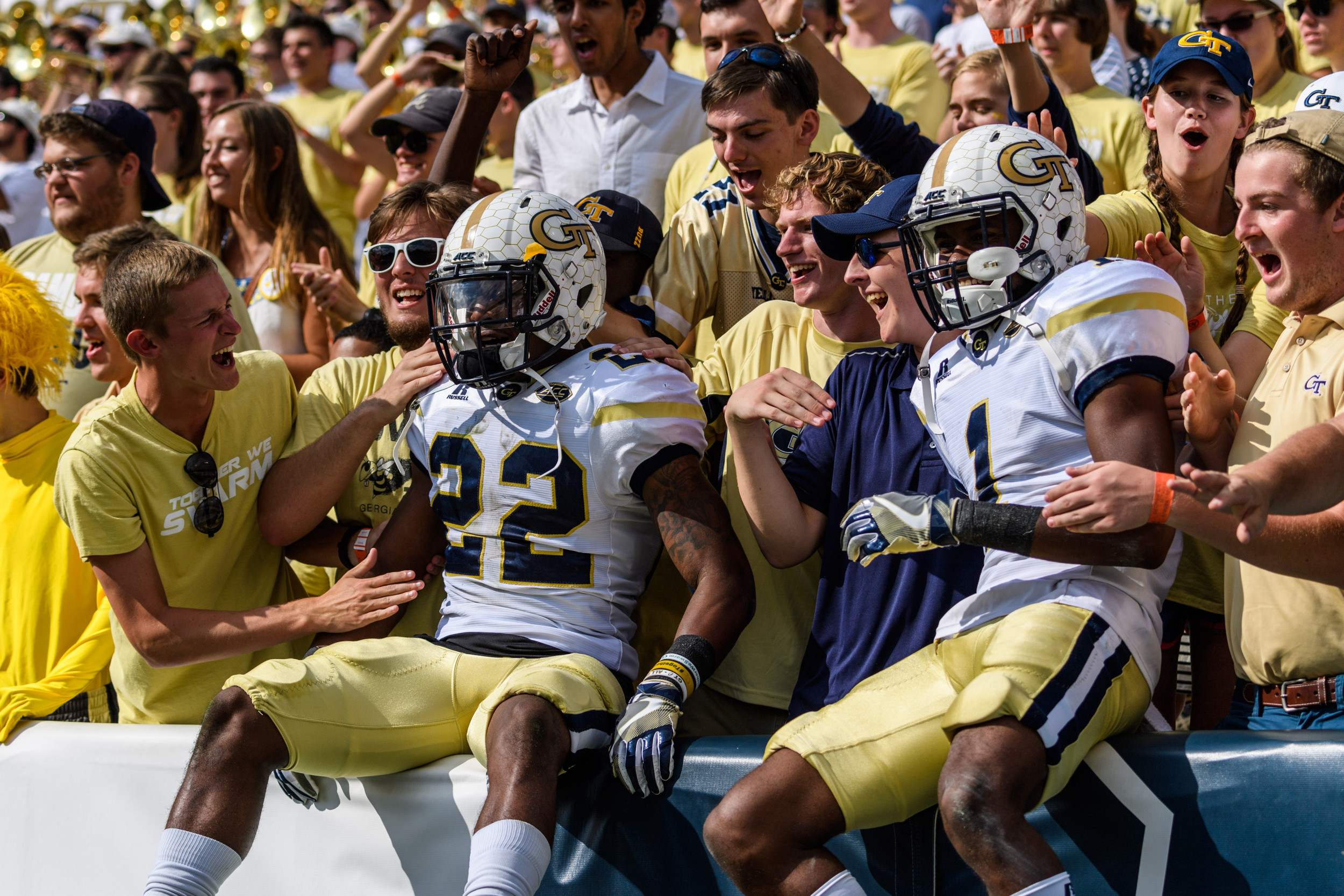 Clinton Lynch (22), Qua Searcy (1)