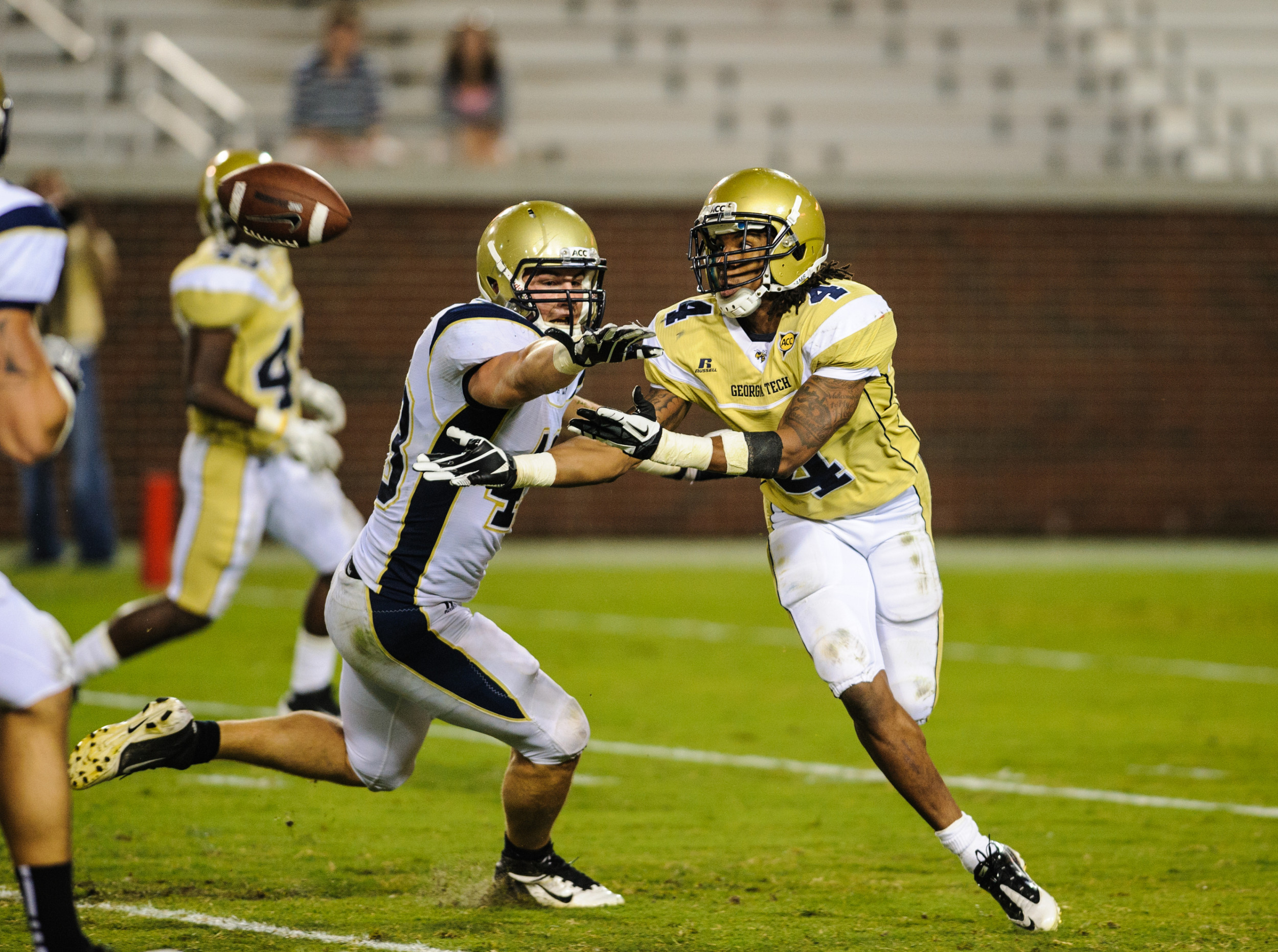 B.J. Bostic (4), Kyle Travis (43)