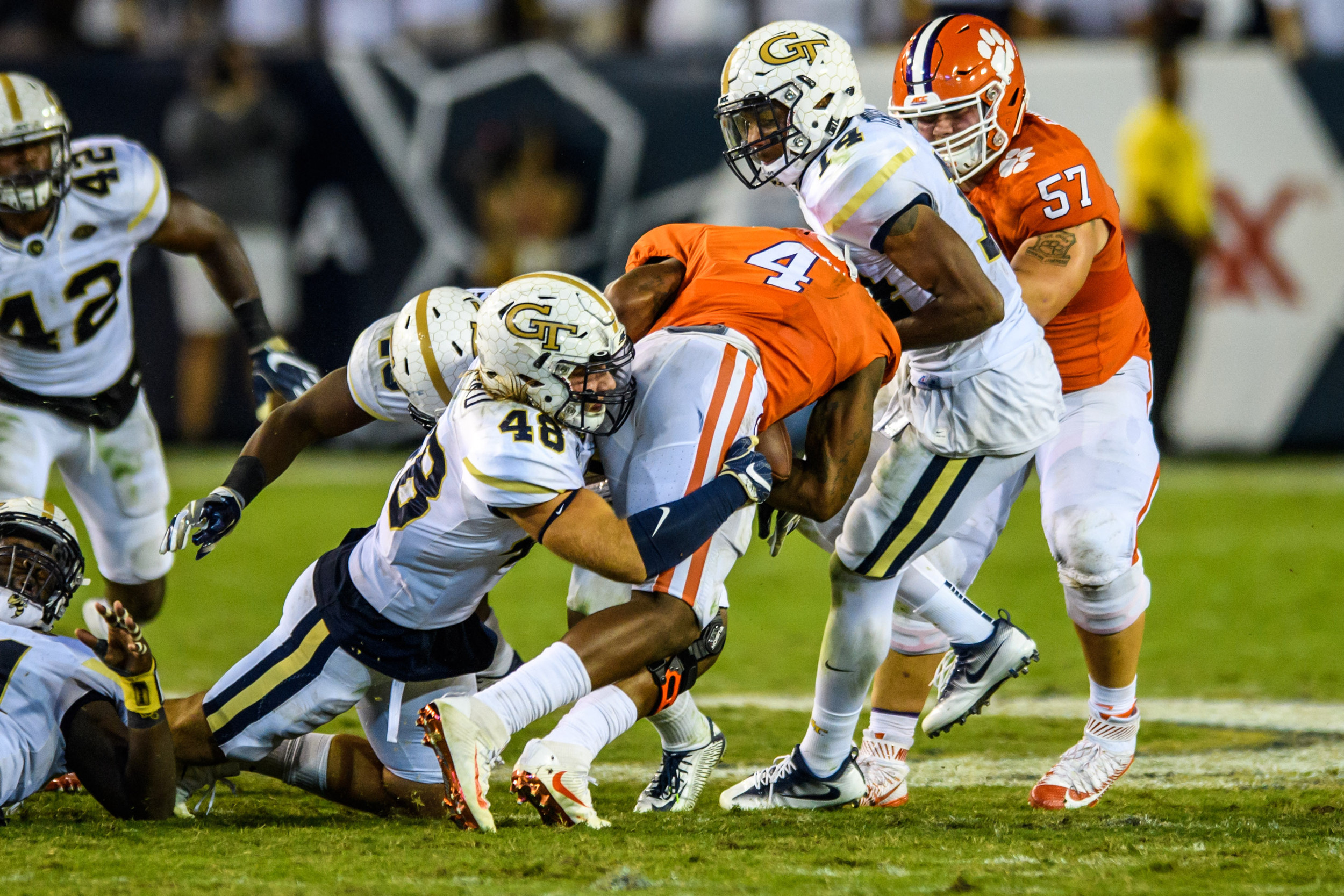Chase Alford (48), Corey Griffin (14)