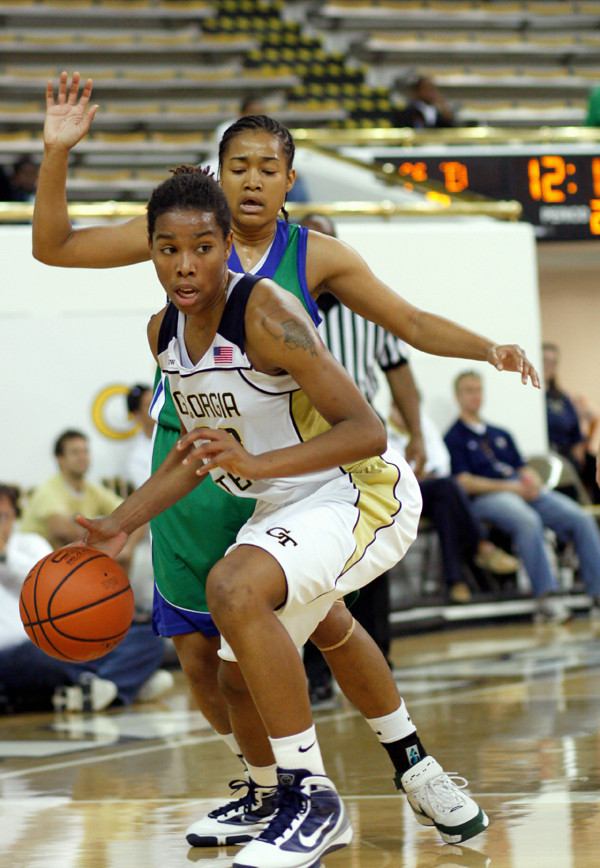 Deja Foster