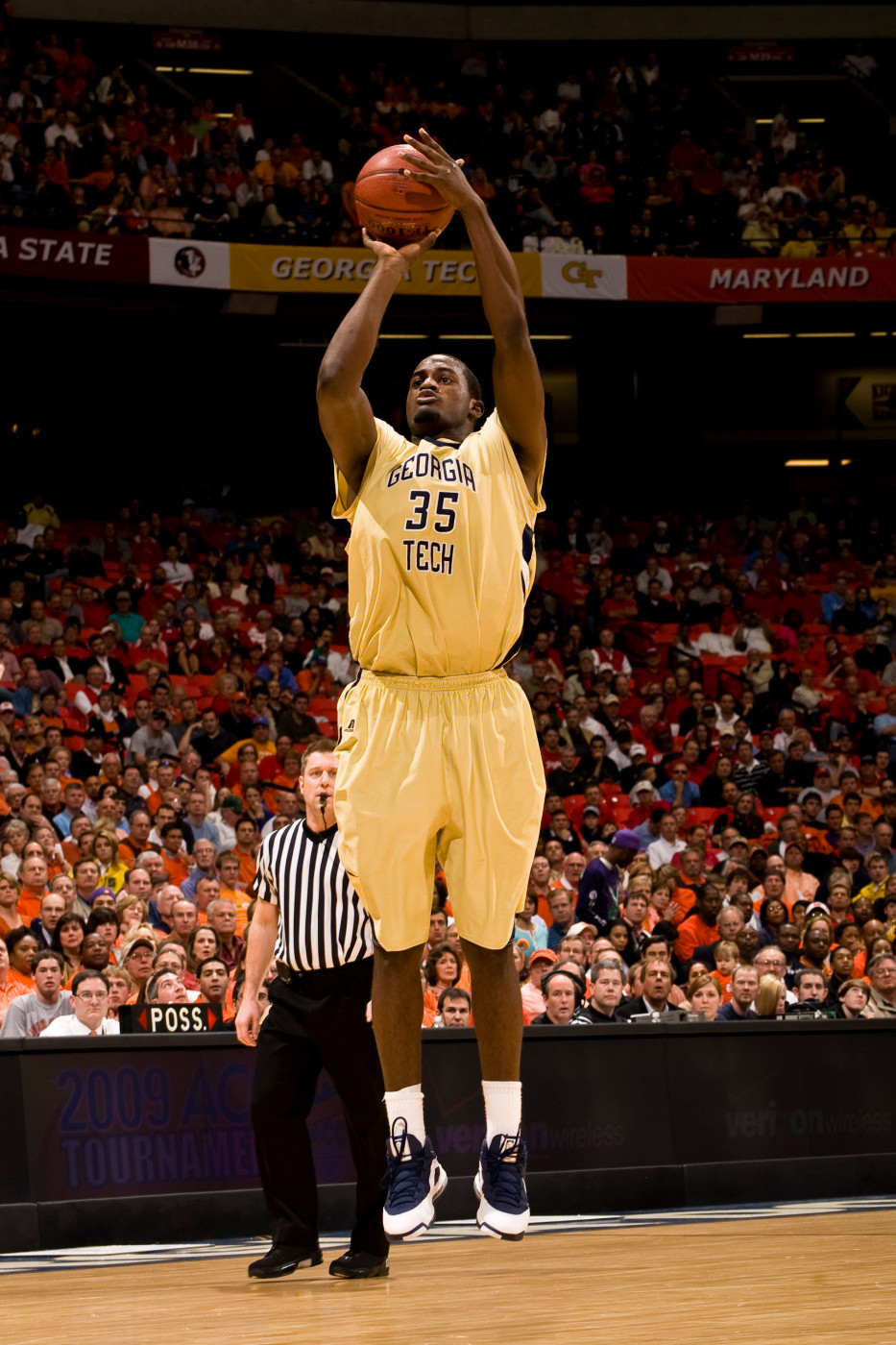 Zachery Peacock tries a jump shot vs. Clemson - March 12, 2009
