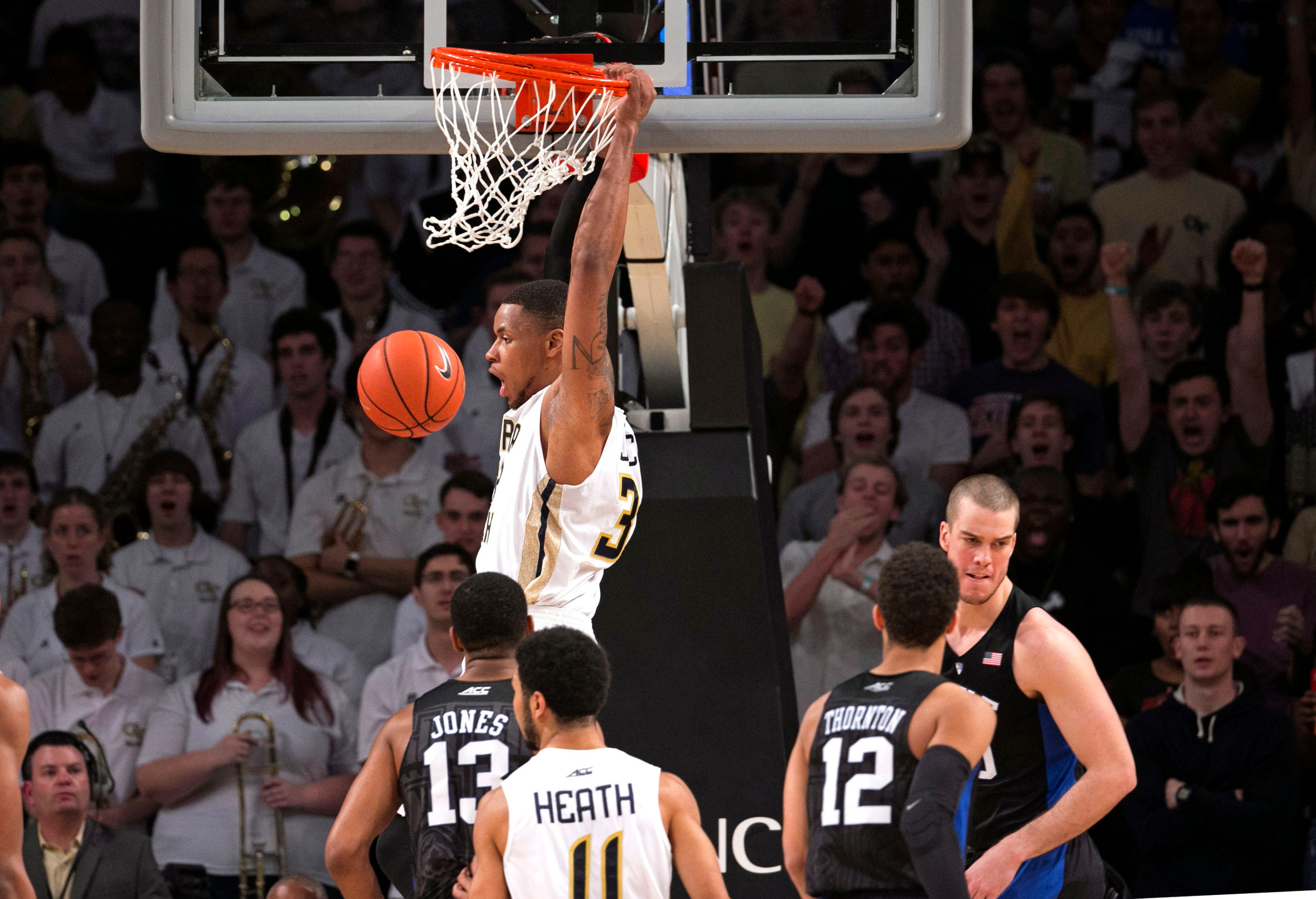 Feb 2, 2016; Atlanta, GA, USA; Georgia Tech Yellow Jackets forward Nick Jacobs (32) dunks in the first half. Credit: Jason Getz-USA TODAY Sports