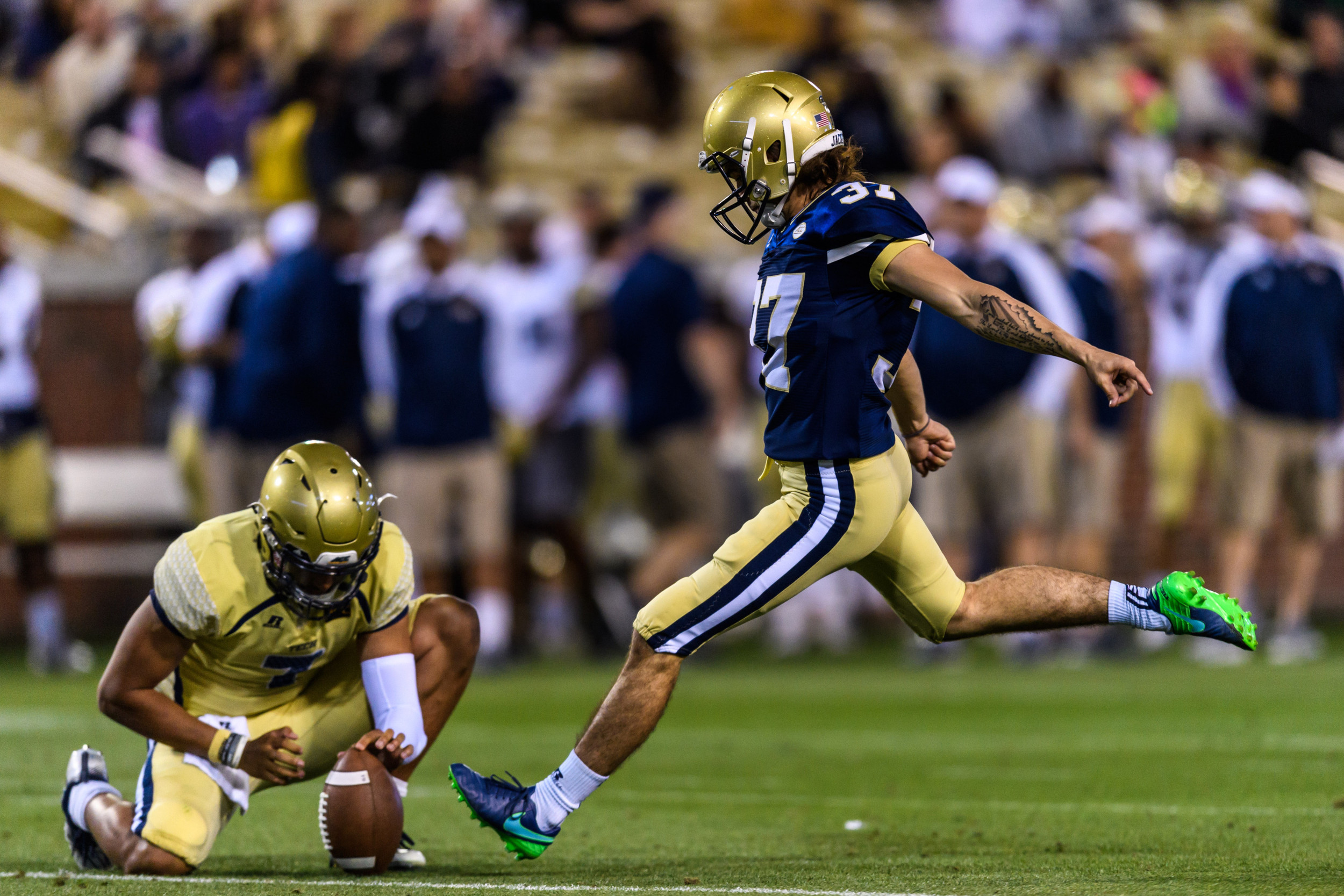 Lucas Johnson (7), Brenton King (37)
