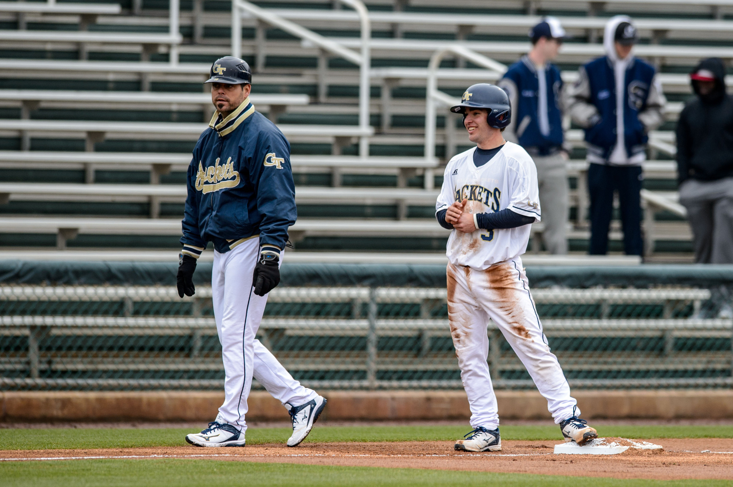 Wade Bailey (3), Assistant Coach Bryan Prince (18)