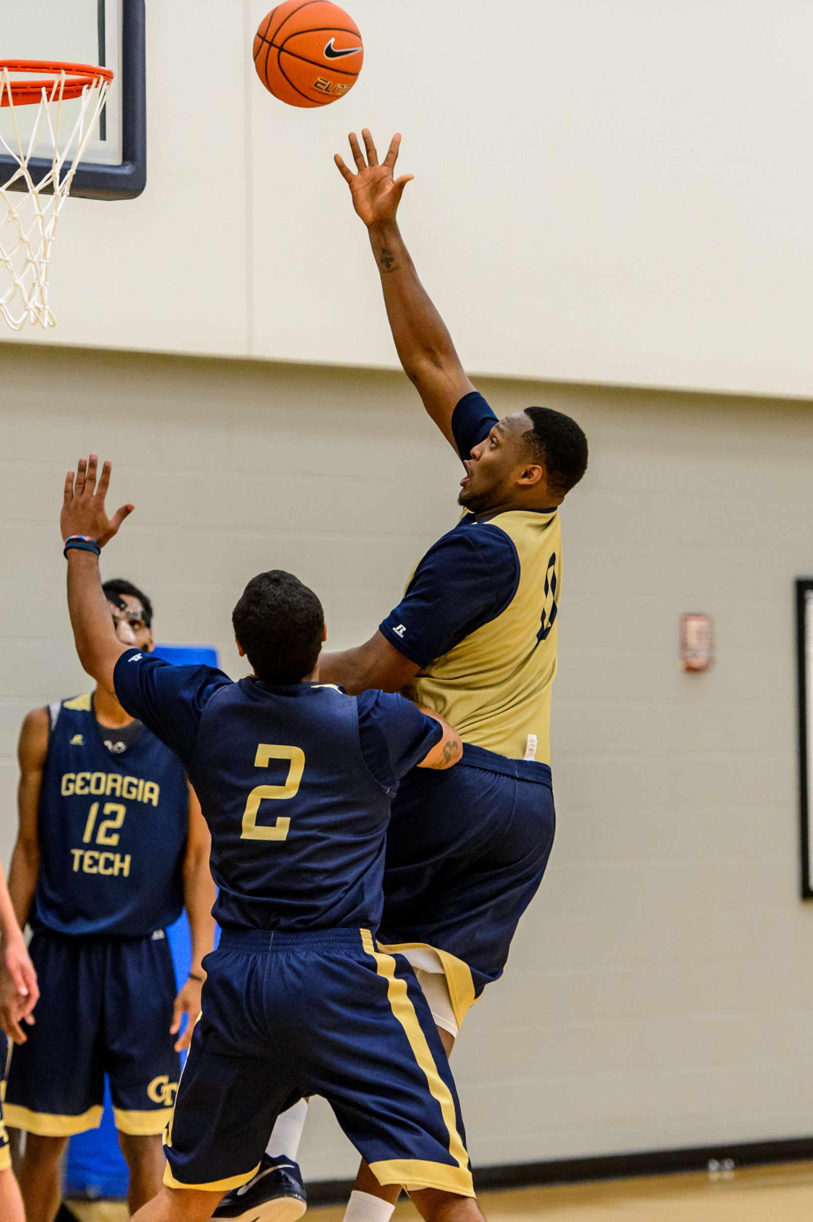 Chris Bolden (2), Charles Mitchell (0)