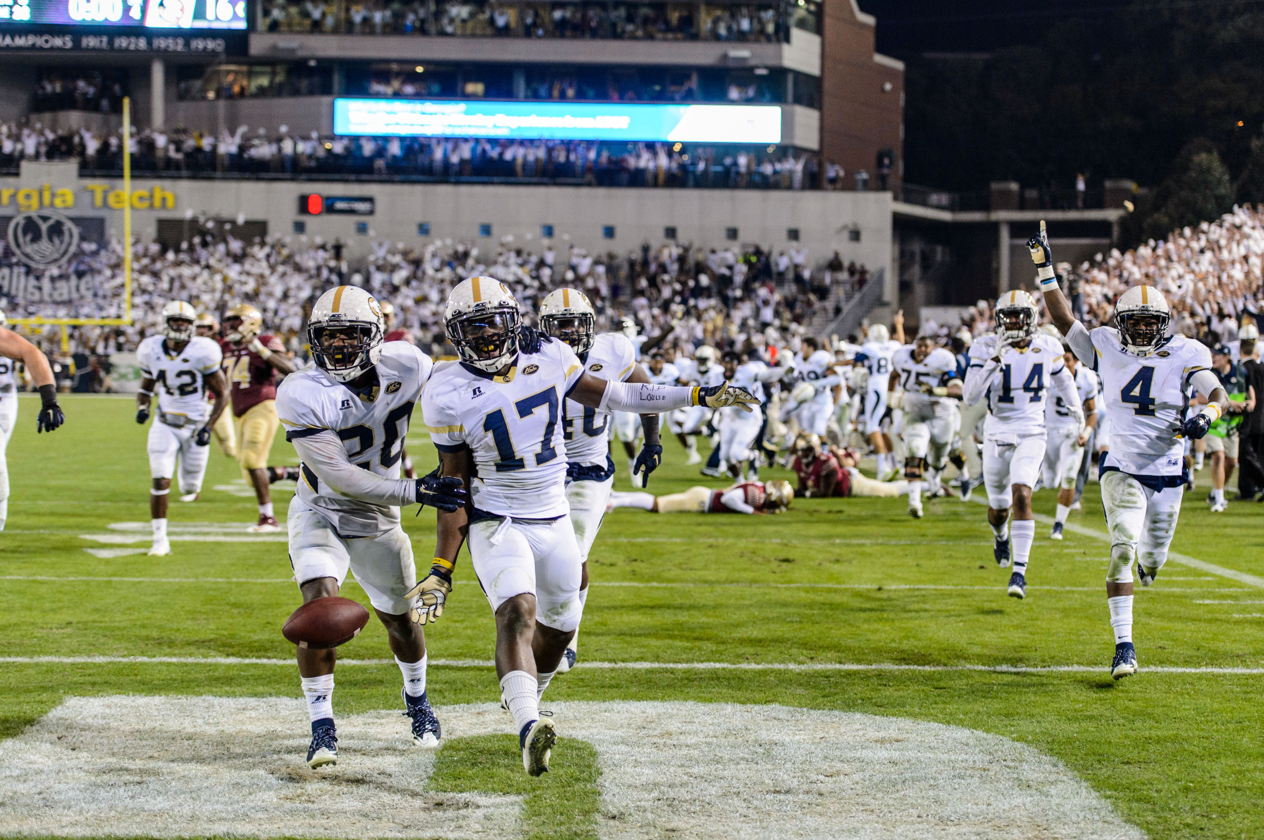 Lawrence Austin (20), Lance Austin (17), Jamal Golden (4)