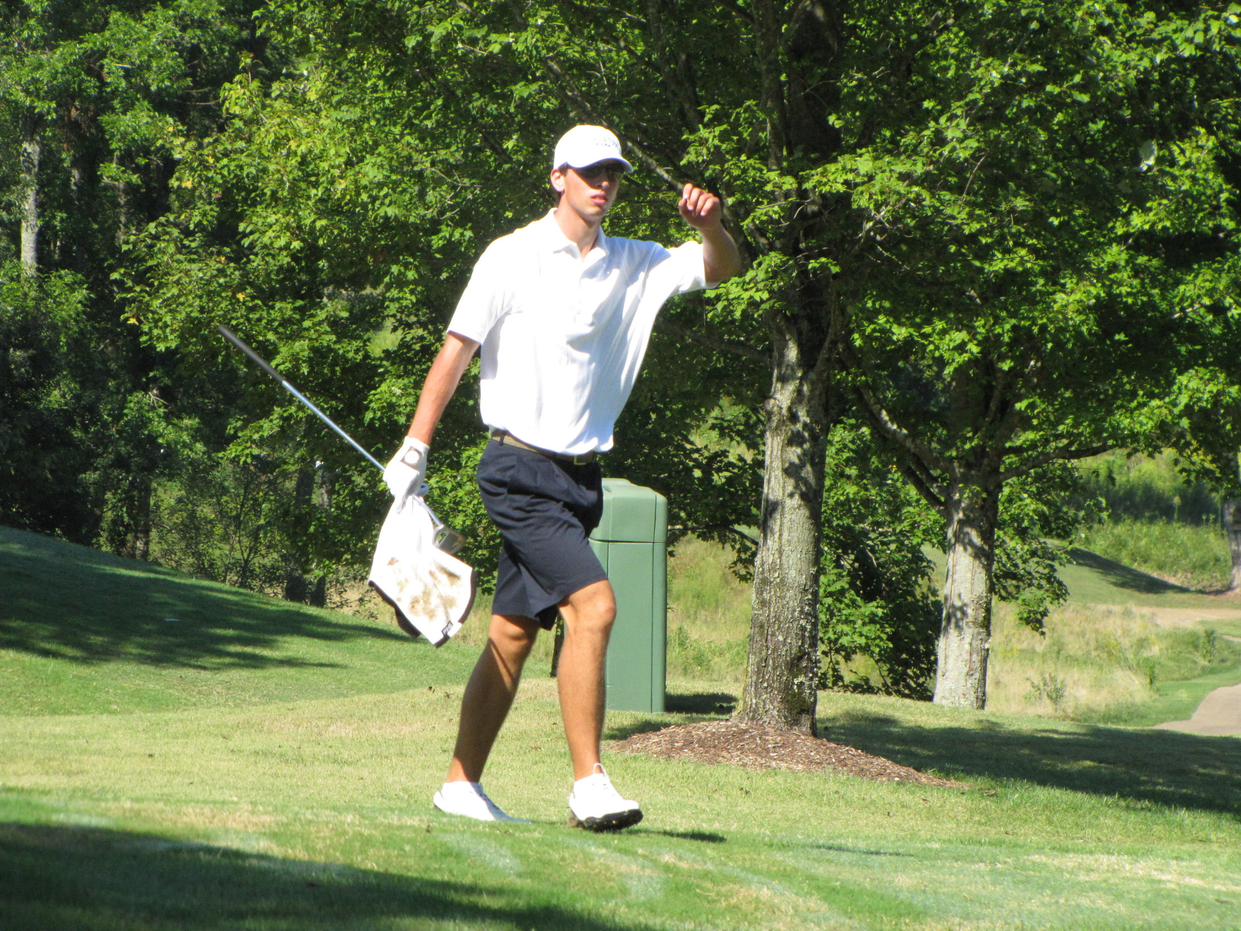 Seth Reeves during round 2 of the Carpet Capital Collegiate - September 10, 2011