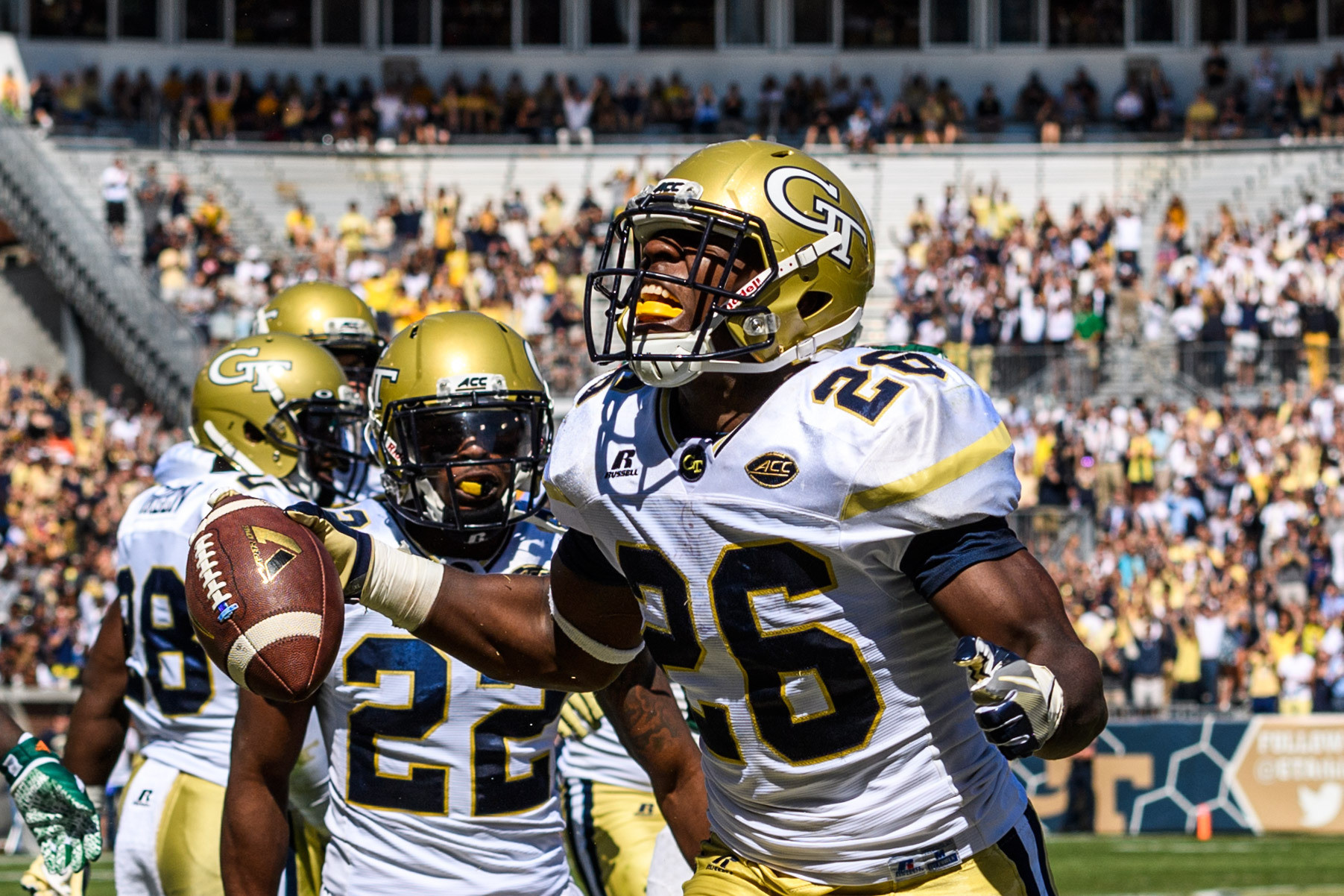 Dedrick Mills (26)