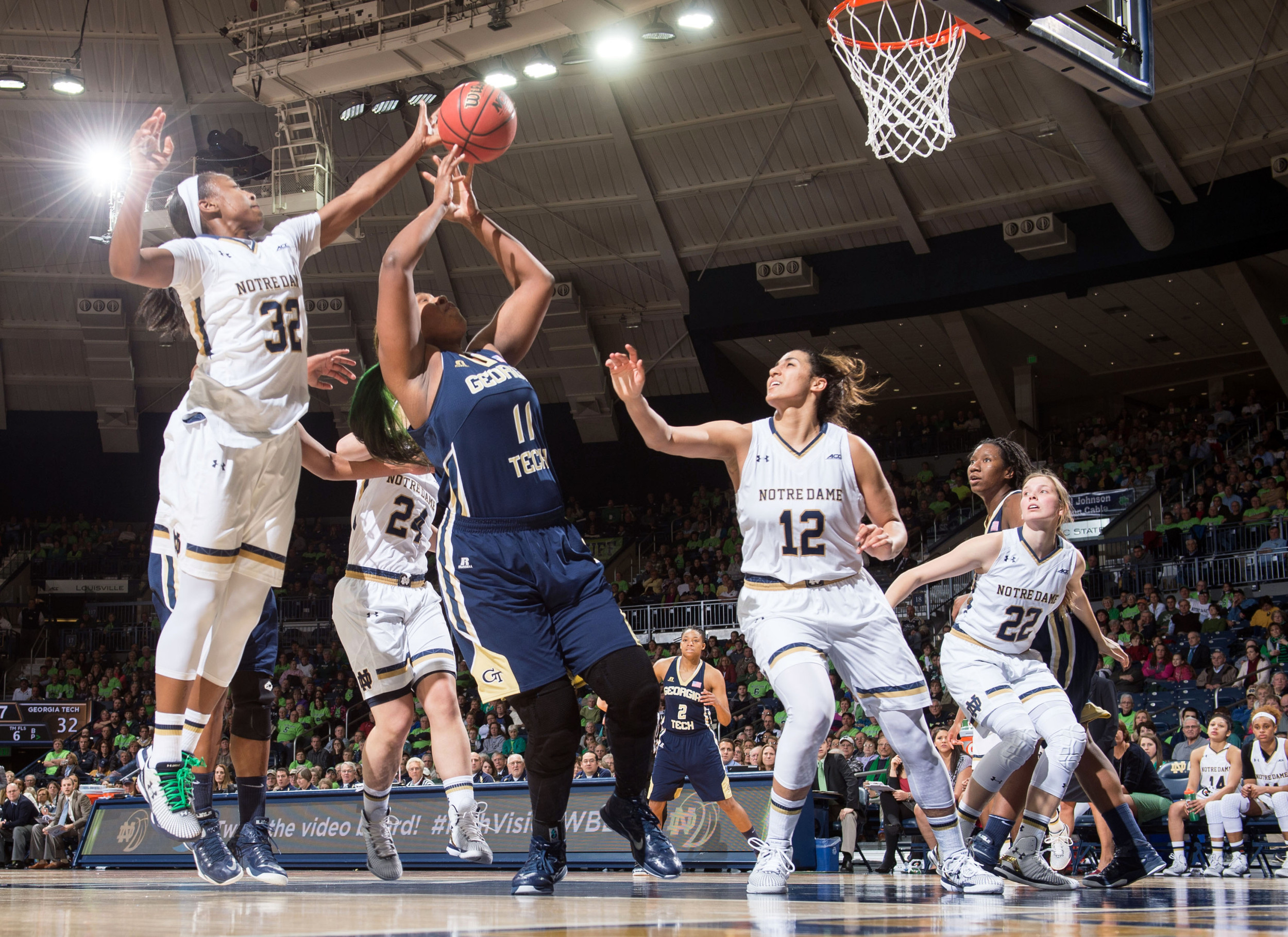 Jewell Loyd, Nariah Taylor and Taya Reimer fight for a rebound. Credit: Matt Cashore-USA TODAY Sports