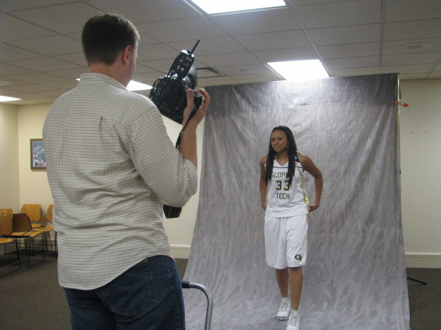 Behind-The-Scenes of 2009-10 Photo Day