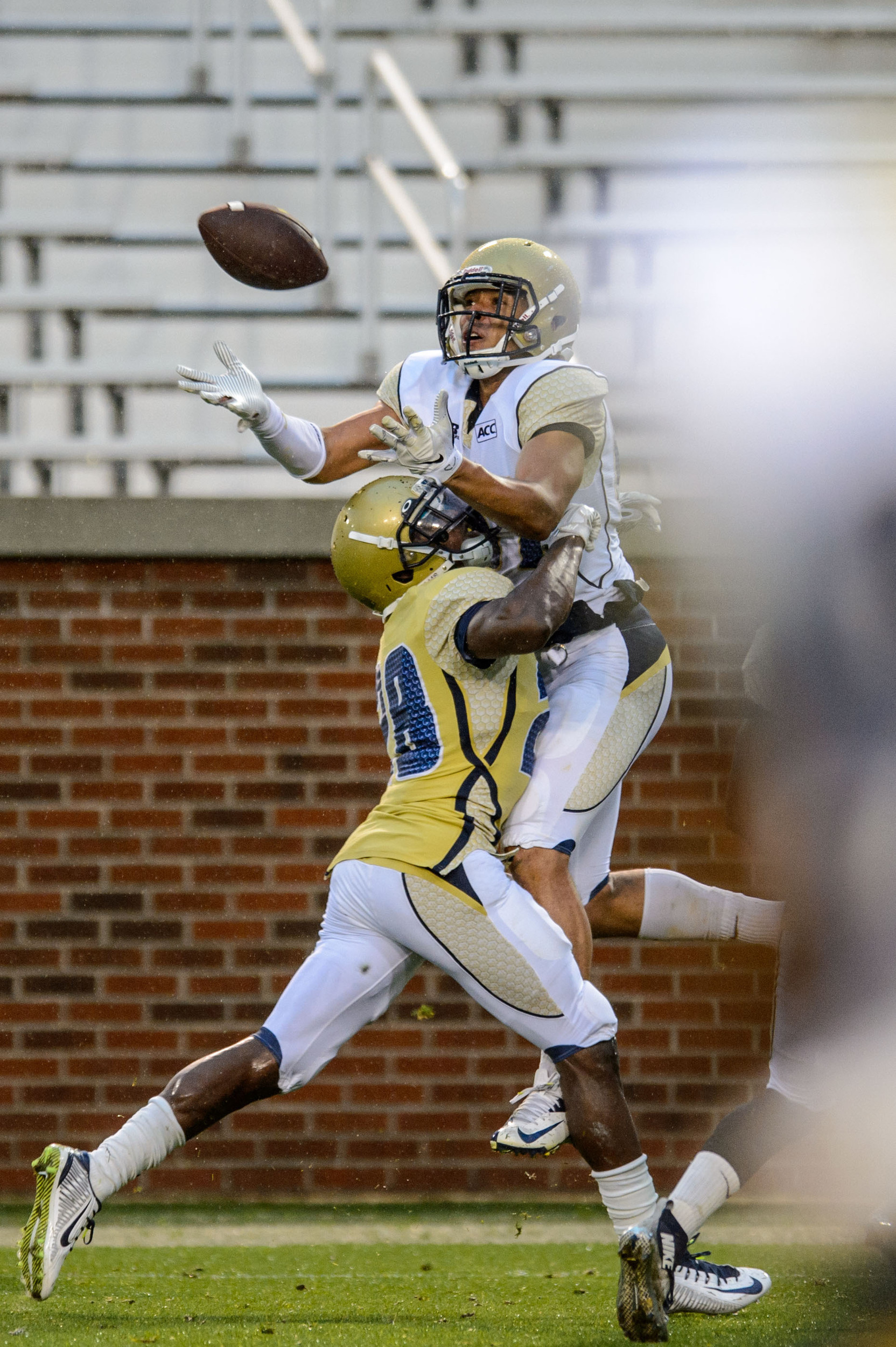 Ricky Jeune (81), D.J. White (28)