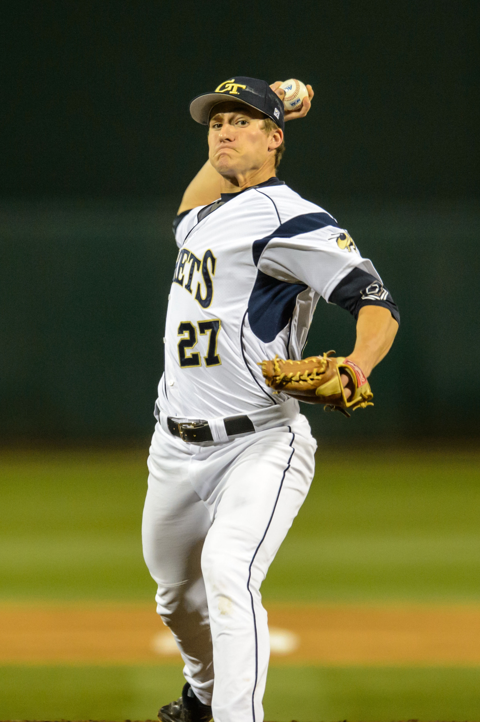 Jonathan Roberts (27)