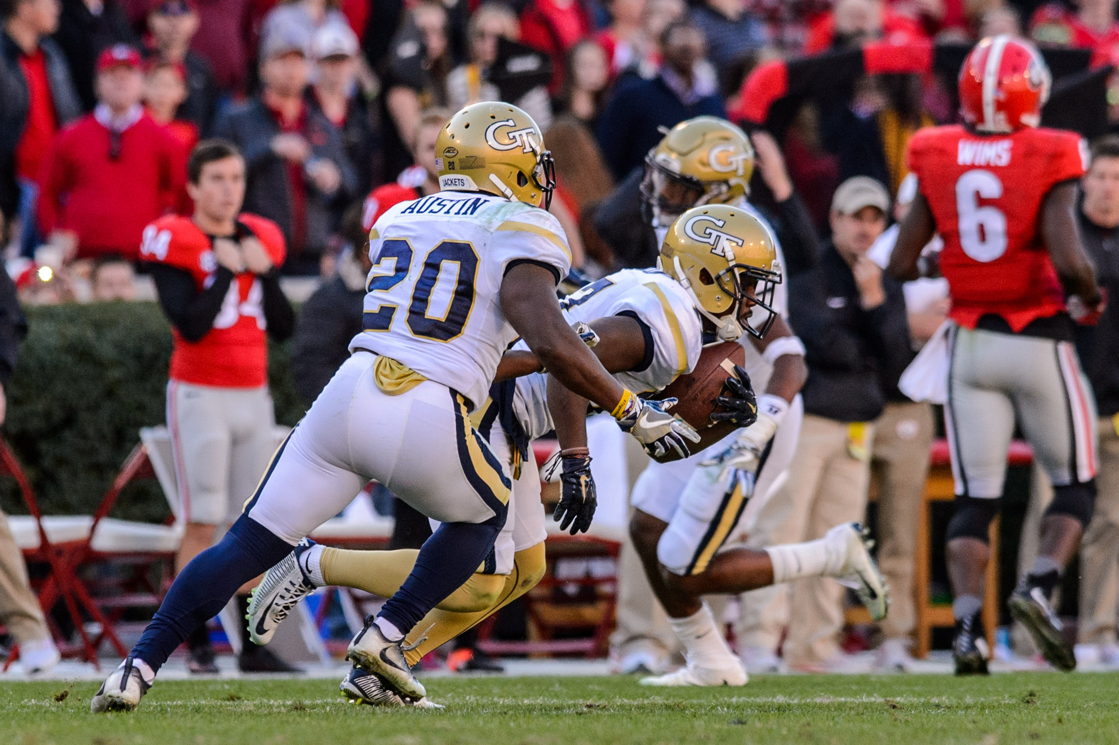Lawrence Austin (20), Lance Austin (17)